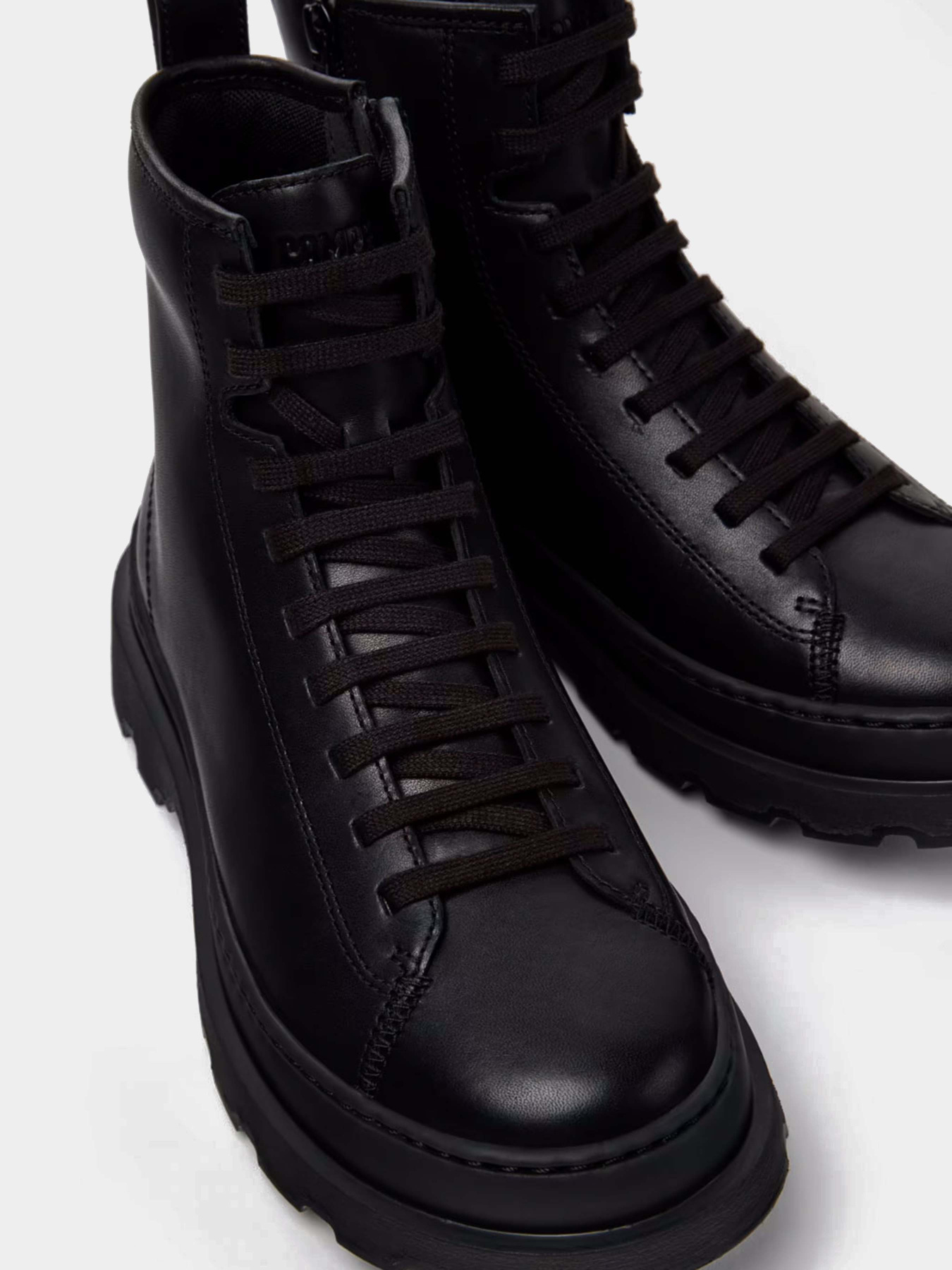 Туфли Camper модель K400816-001 Фото