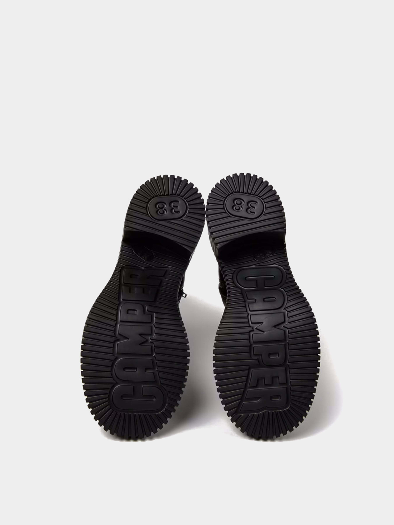 Ботильйони Camper модель K400804-001 Фото