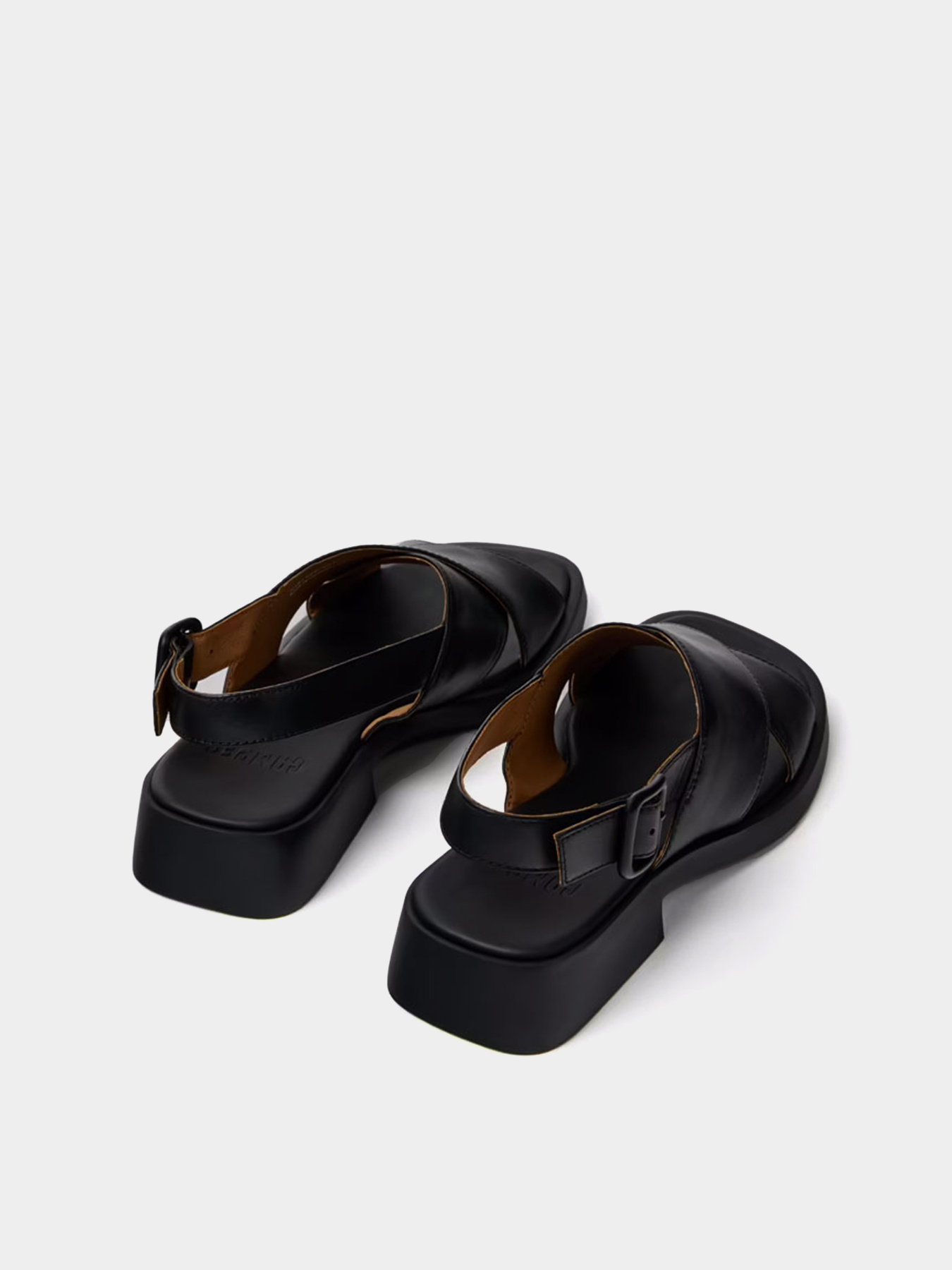 Camper модель K201600-002 Фото