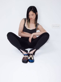 Camper модель K201890-002 Фото