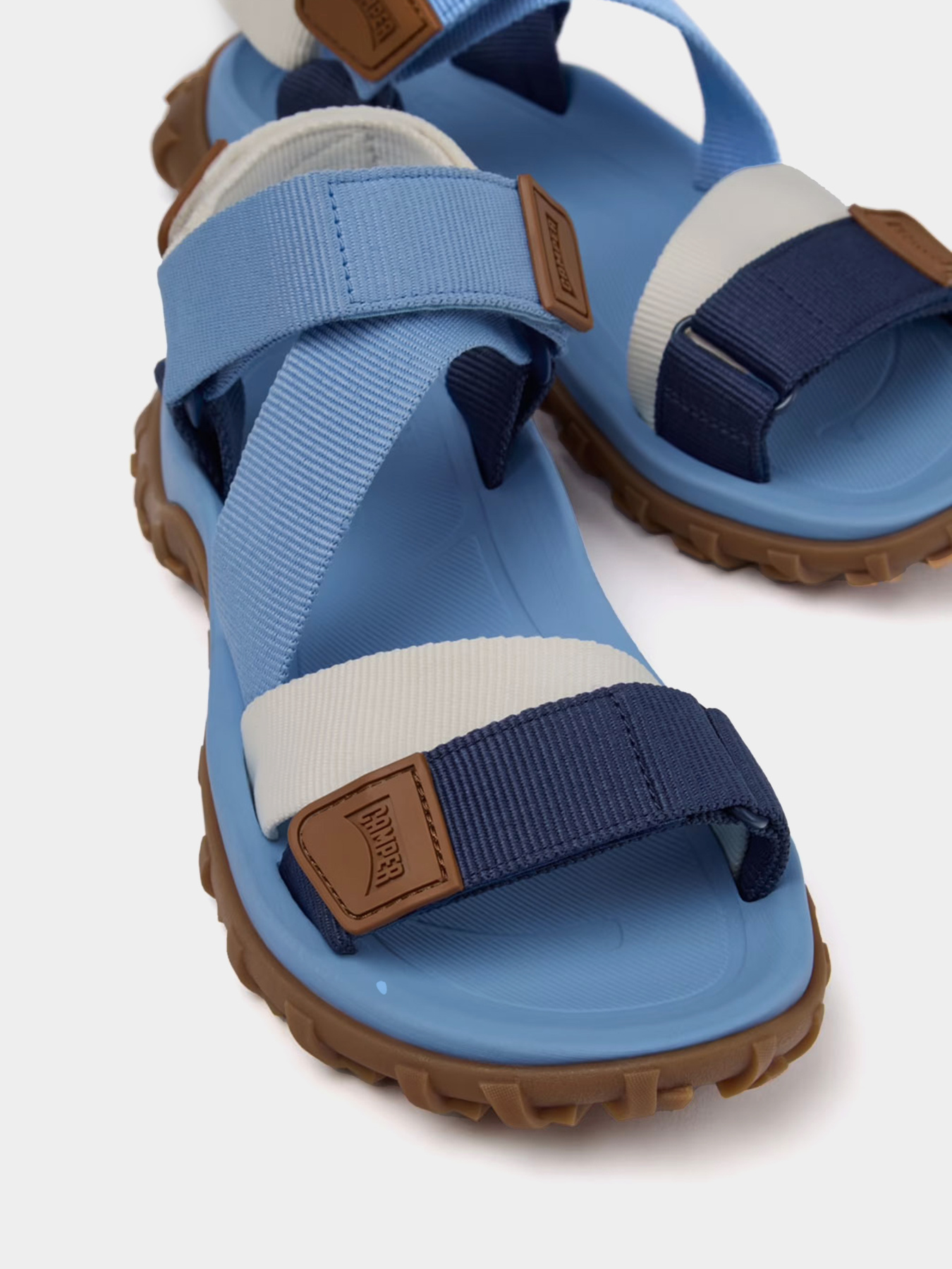 Camper модель K201780-011 Фото