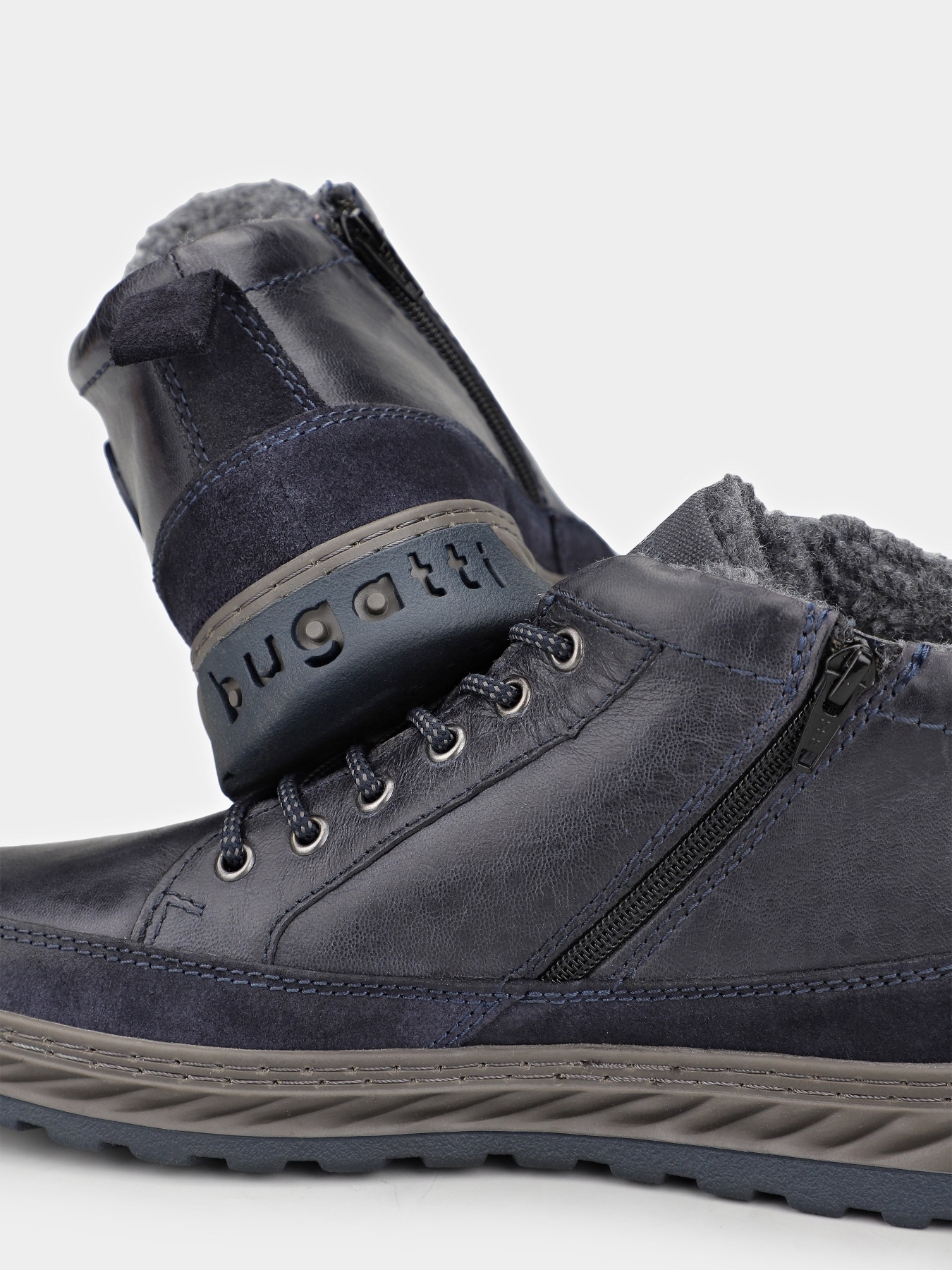 Ботинки Bugatti модель 325-79456-3500-4100 Фото