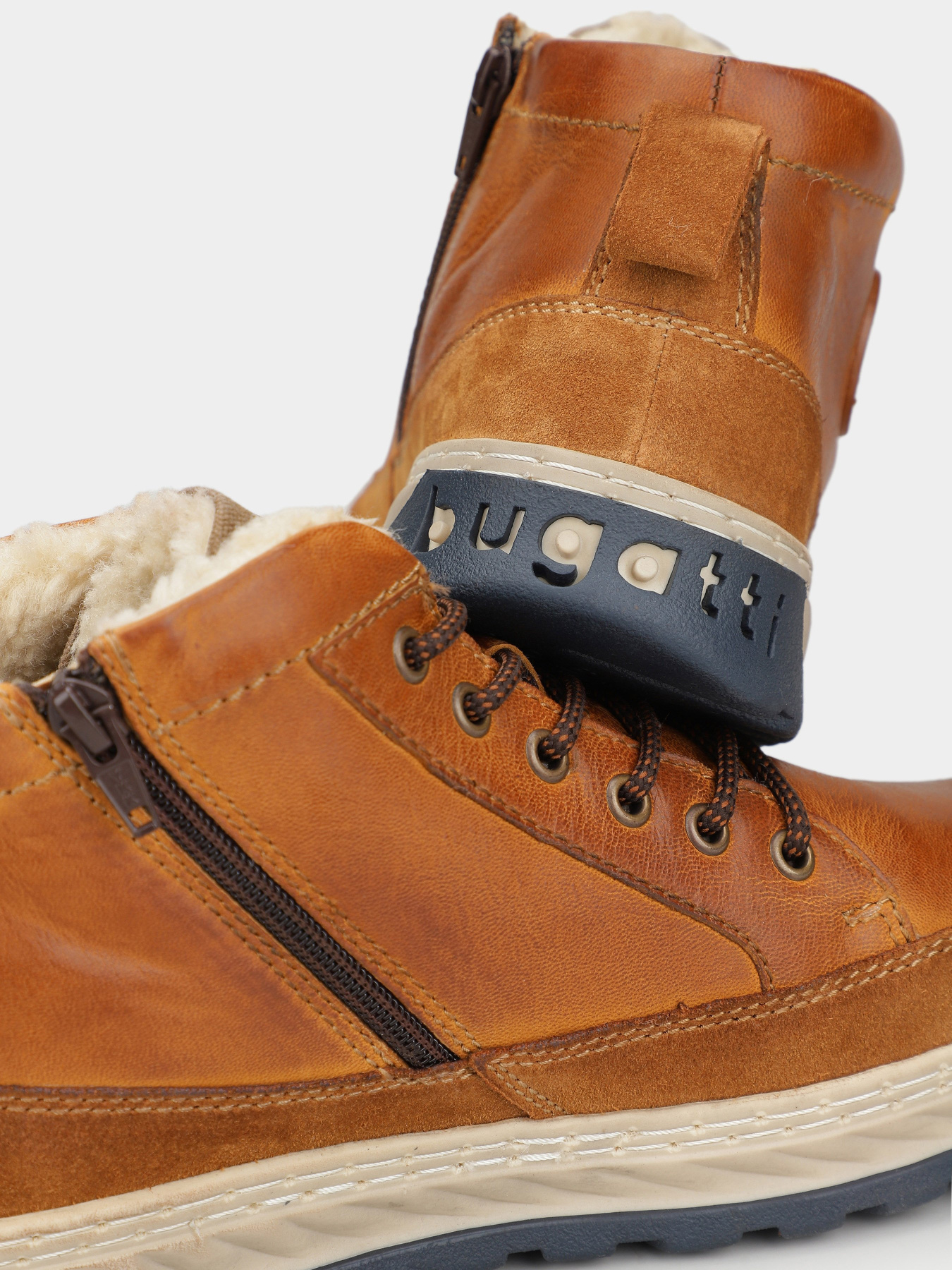 Черевики Bugatti модель 325-79456-3500-6300 Фото