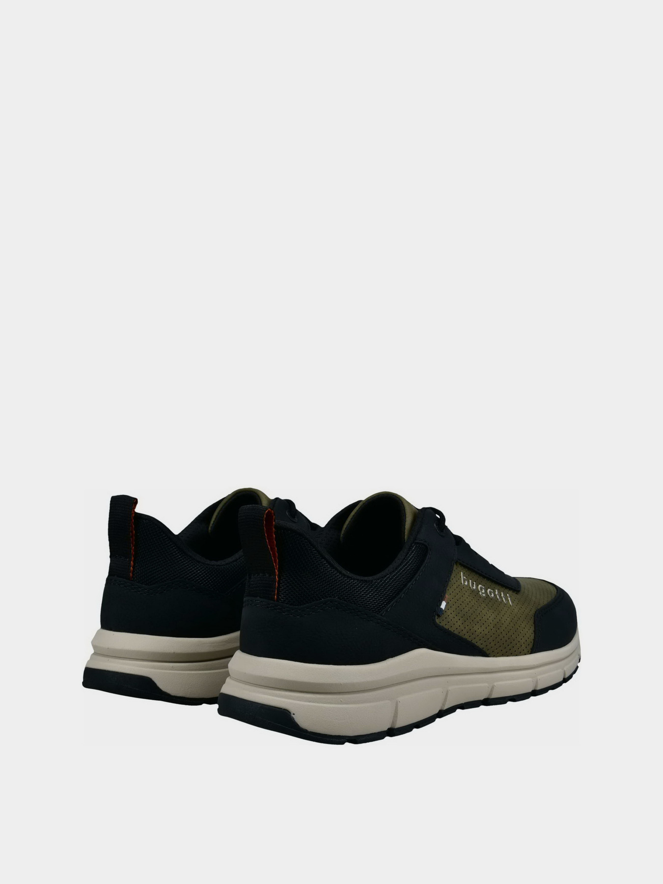 Bugatti 332-AOS04-5555-7110 модель 332-AOS04-5555-7110 Фото