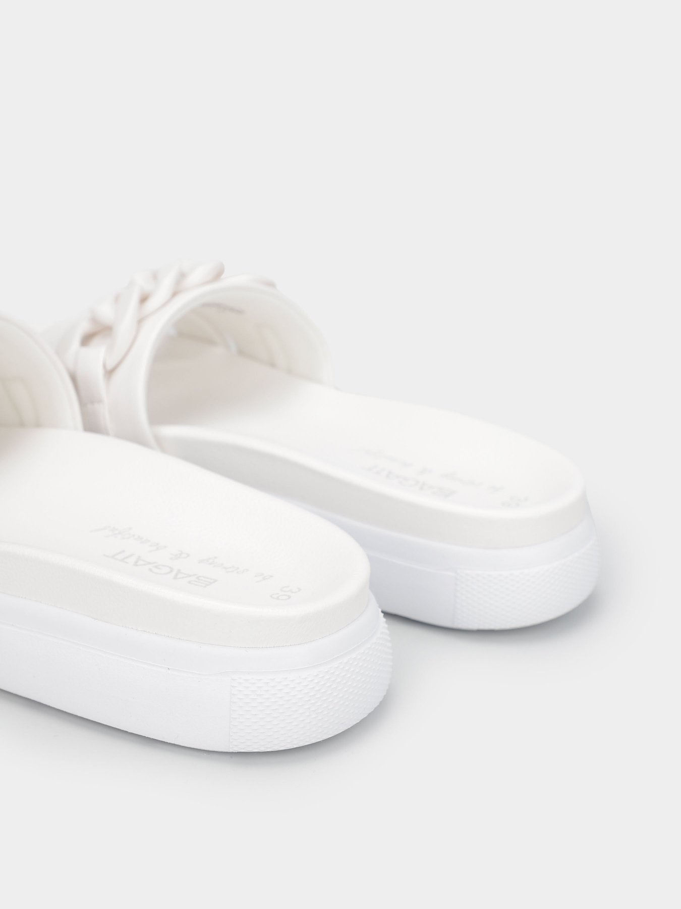 Шлепанцы BAGATT модель D31-A7590-5000-2000 Фото