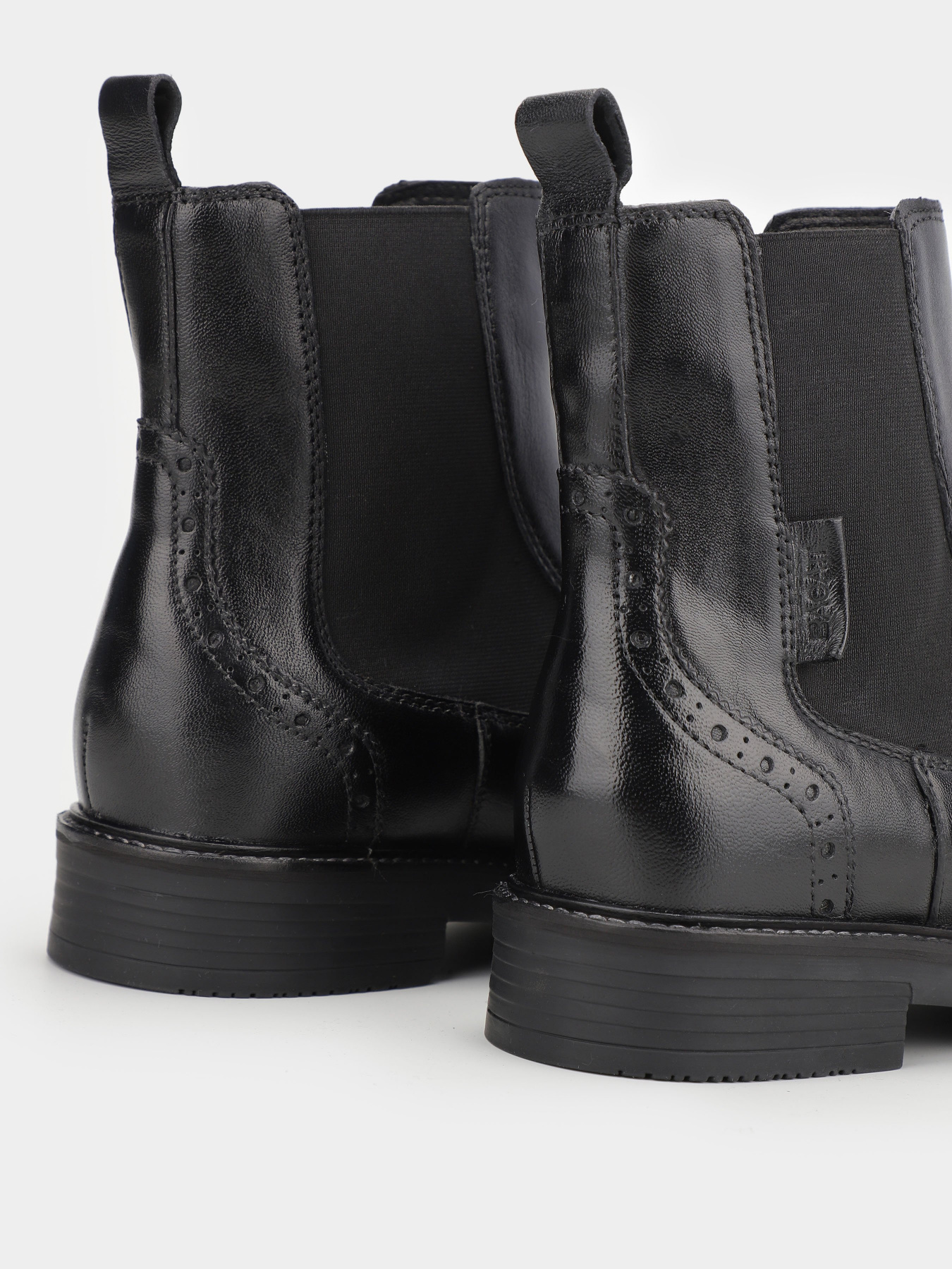 Челси BAGATT модель D32-A9C37-4000-1000 Фото