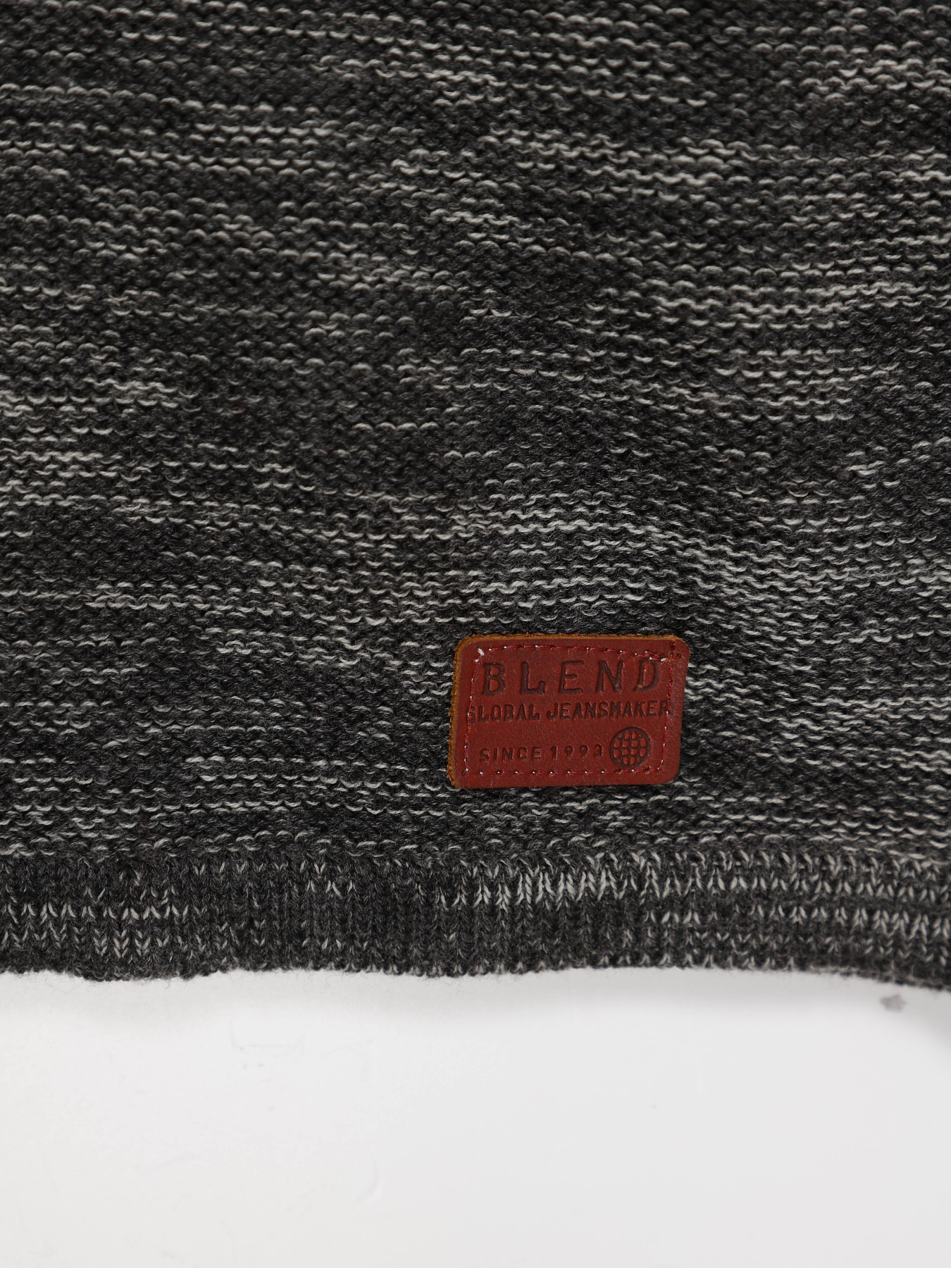 Джемпер Blend модель 20702936_сірий комб. Фото