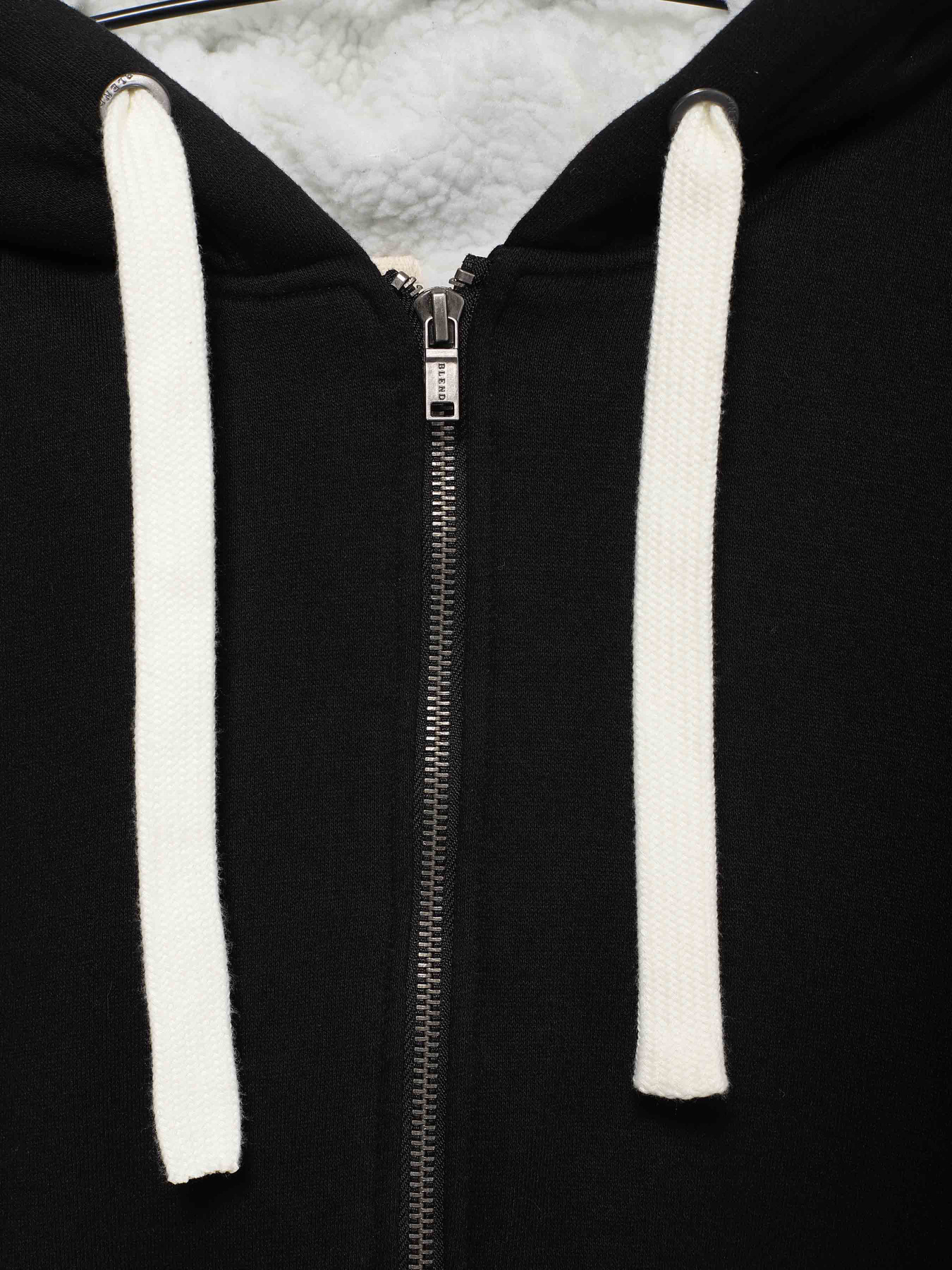 Кофта Blend модель 20710768_чорний Фото