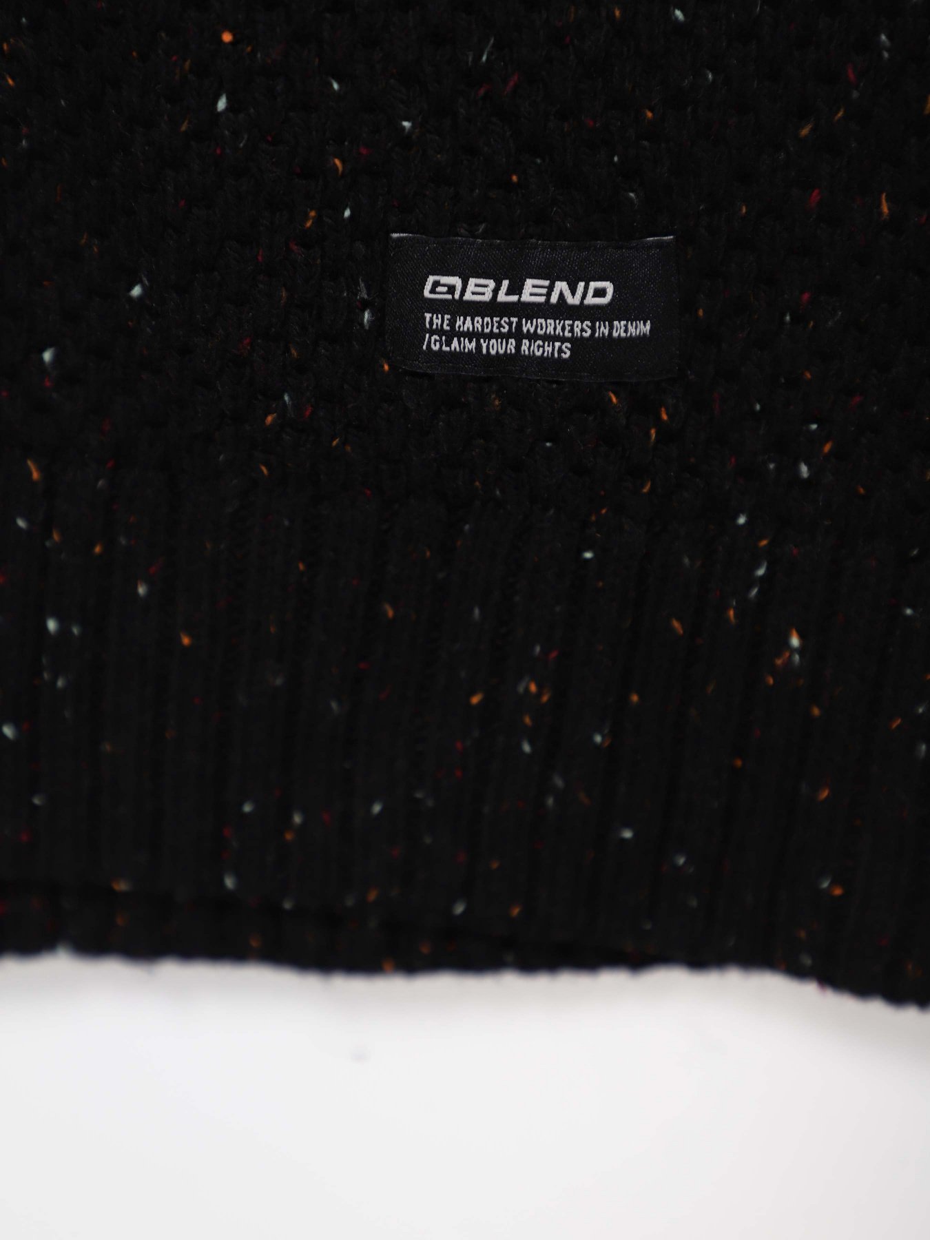 Джемпер Blend модель 20711154_чорний комб. Фото