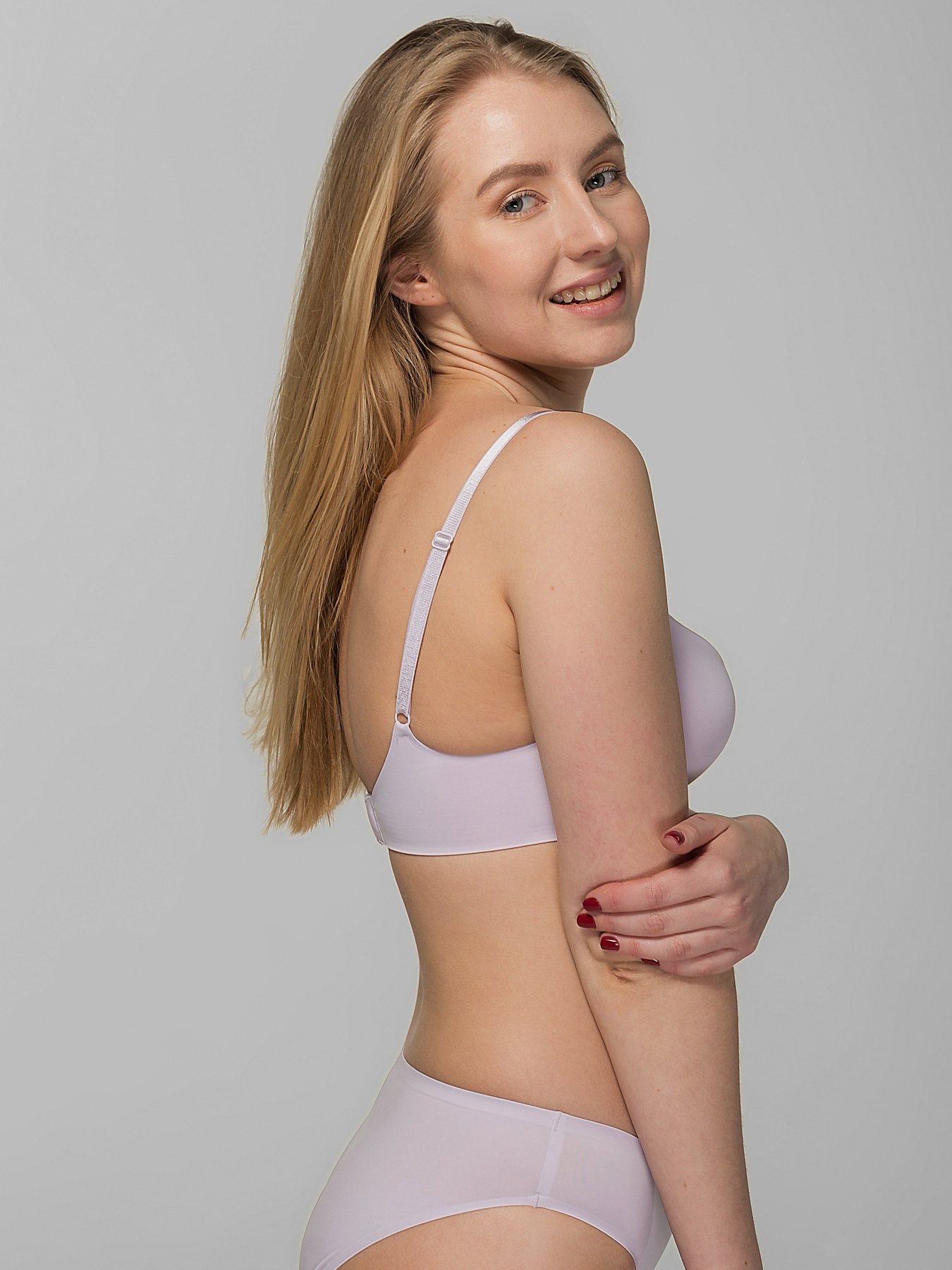 Бюстгальтер Brabrabra модель 015С, лиловый Фото