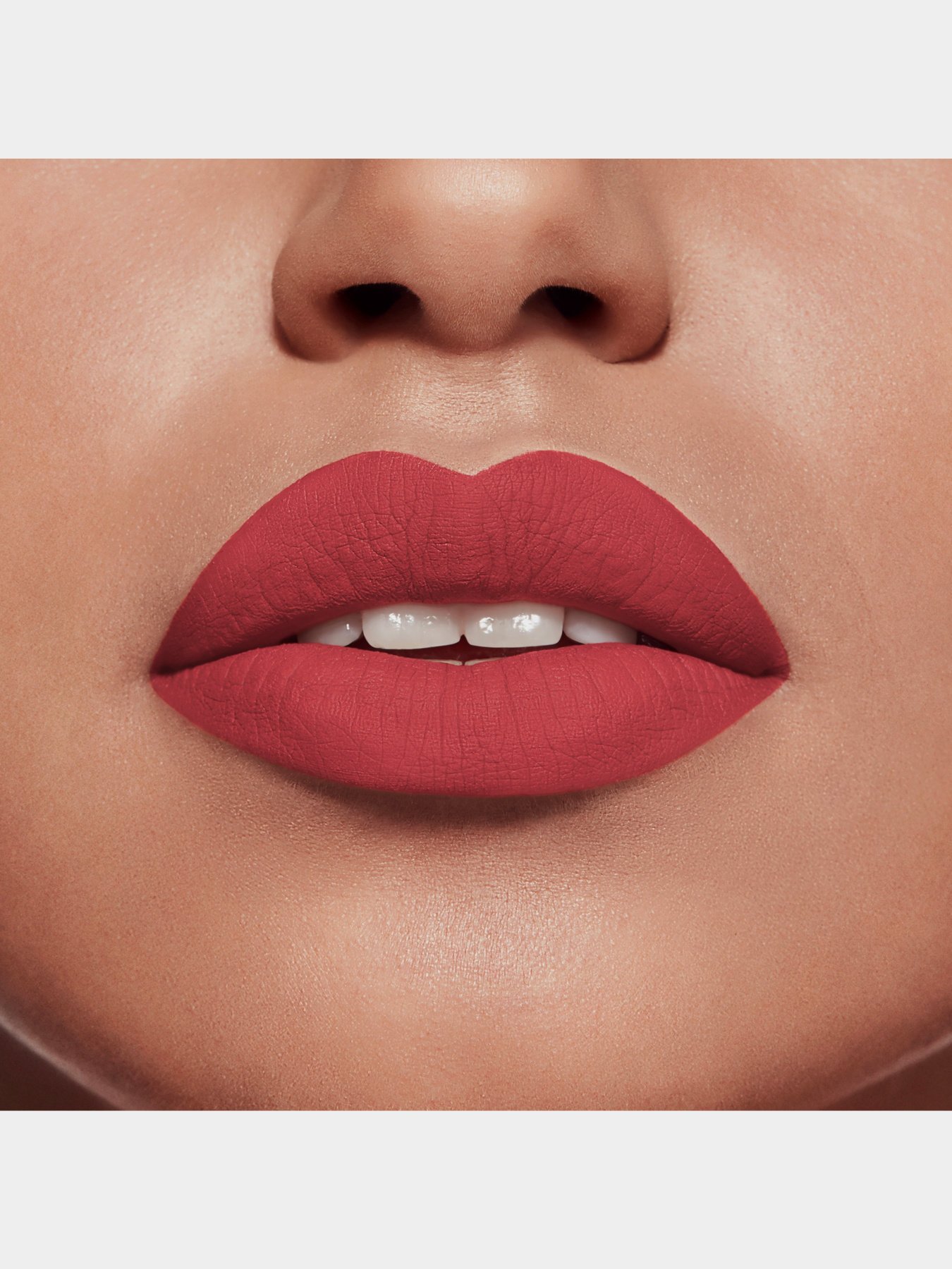 Помада матовая Rouge Velvet BOURJOIS модель 3614224102944 Фото