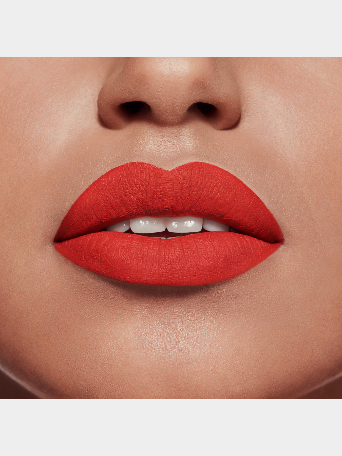 Помада матовая Rouge Velvet BOURJOIS модель 3614224102968 Фото
