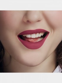 Помада матовая Rouge Velvet BOURJOIS модель 3614224102982 Фото