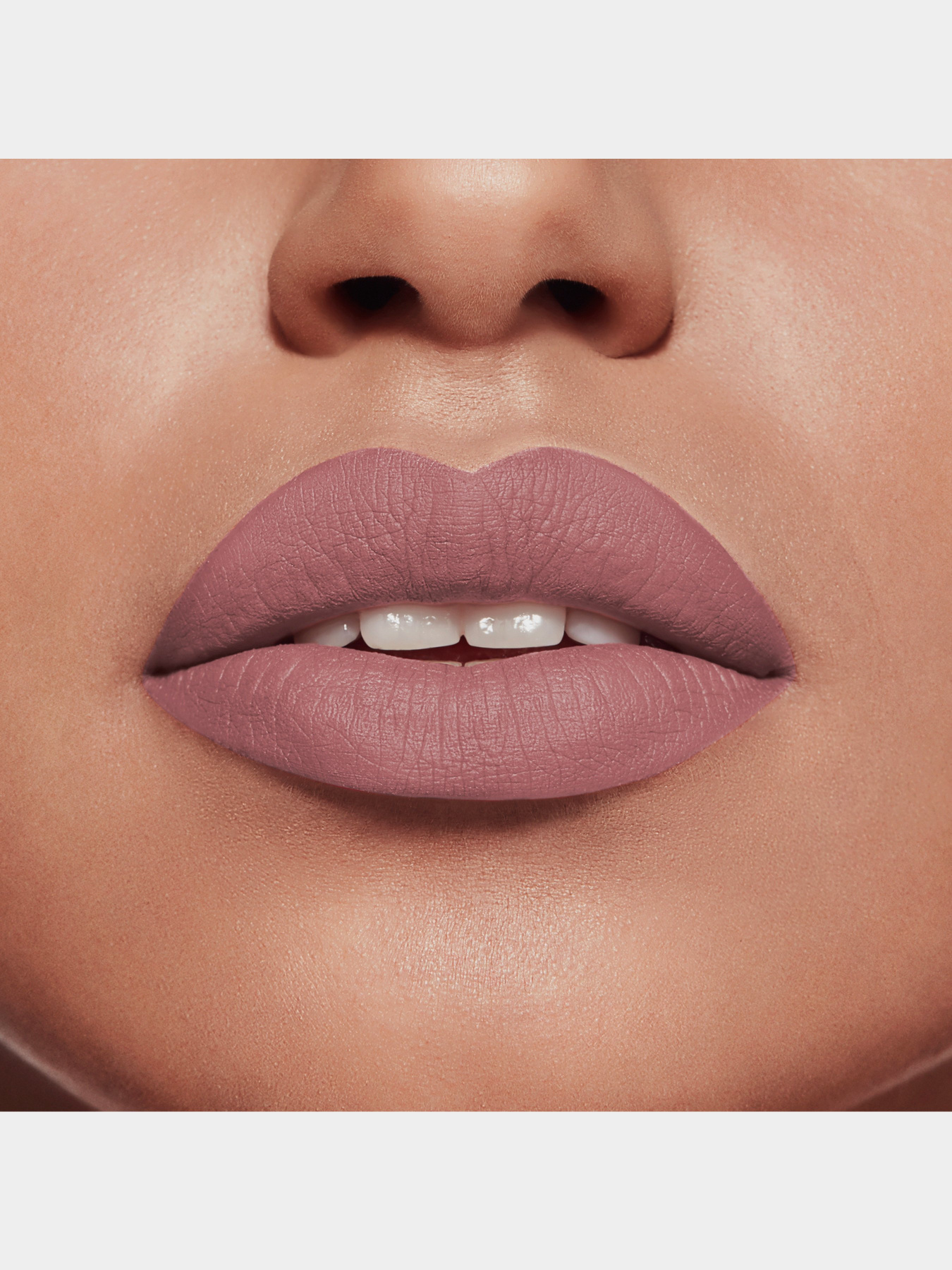 Помада матовая Rouge Velvet BOURJOIS модель 3614225979927 Фото