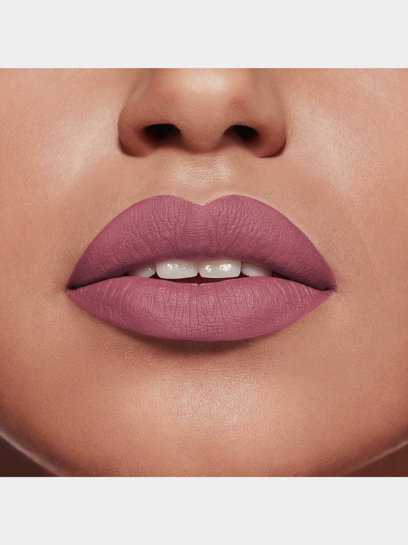 Помада матовая Rouge Velvet BOURJOIS модель 3614225979934 Фото