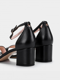 Босоножки Braska модель 412-9225/101 Фото