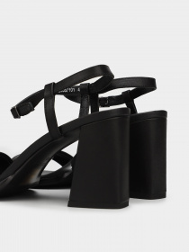 Босоножки Braska модель 412-2608/101 Фото