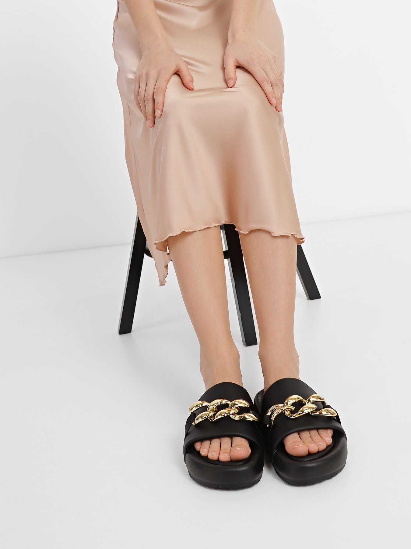 Шльопанці Braska модель 611-1027/501 Шльопанці Braska модель 611-1027/501 Фото