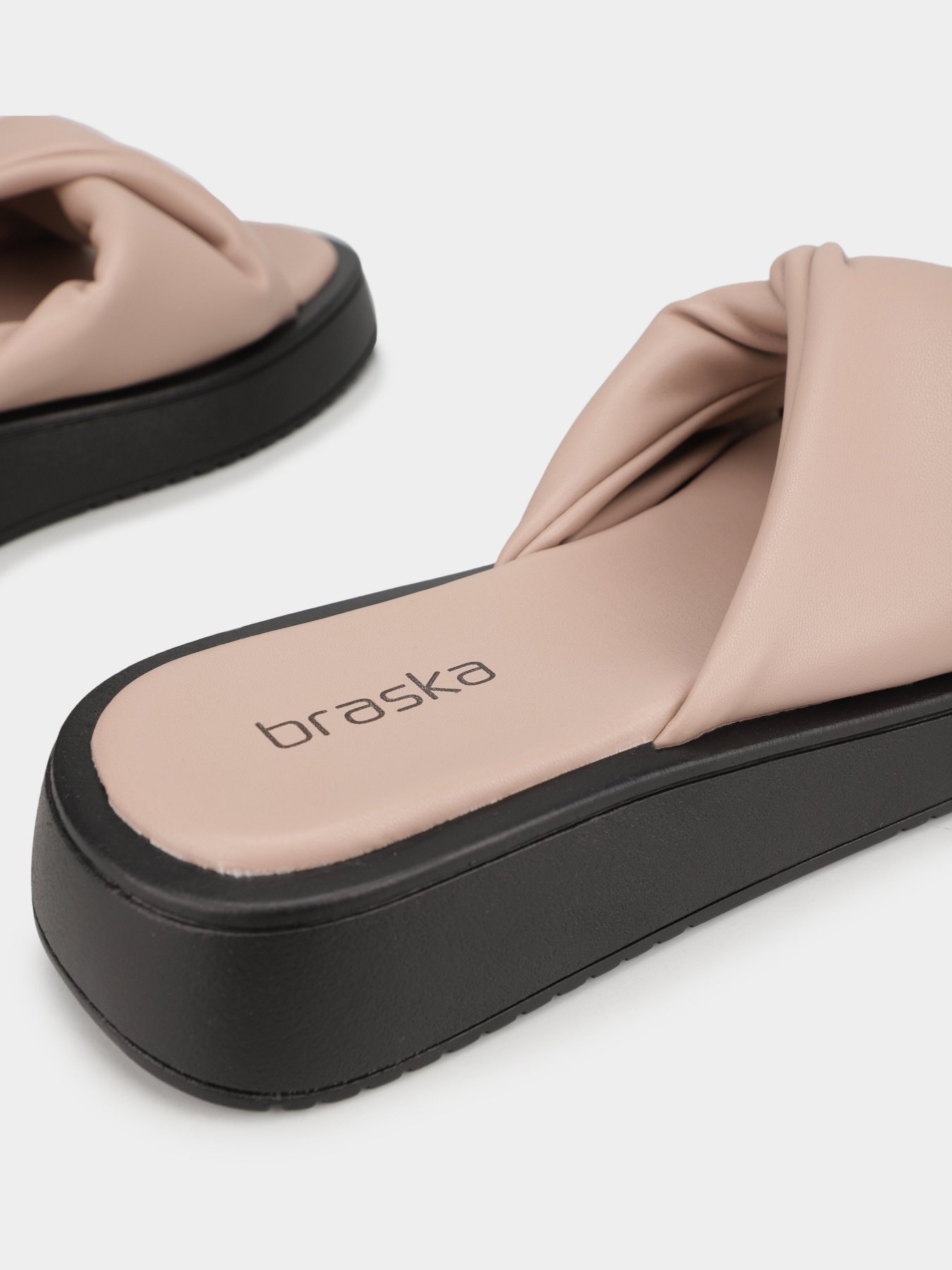 Шльопанці Braska модель 611-8773/504 Фото