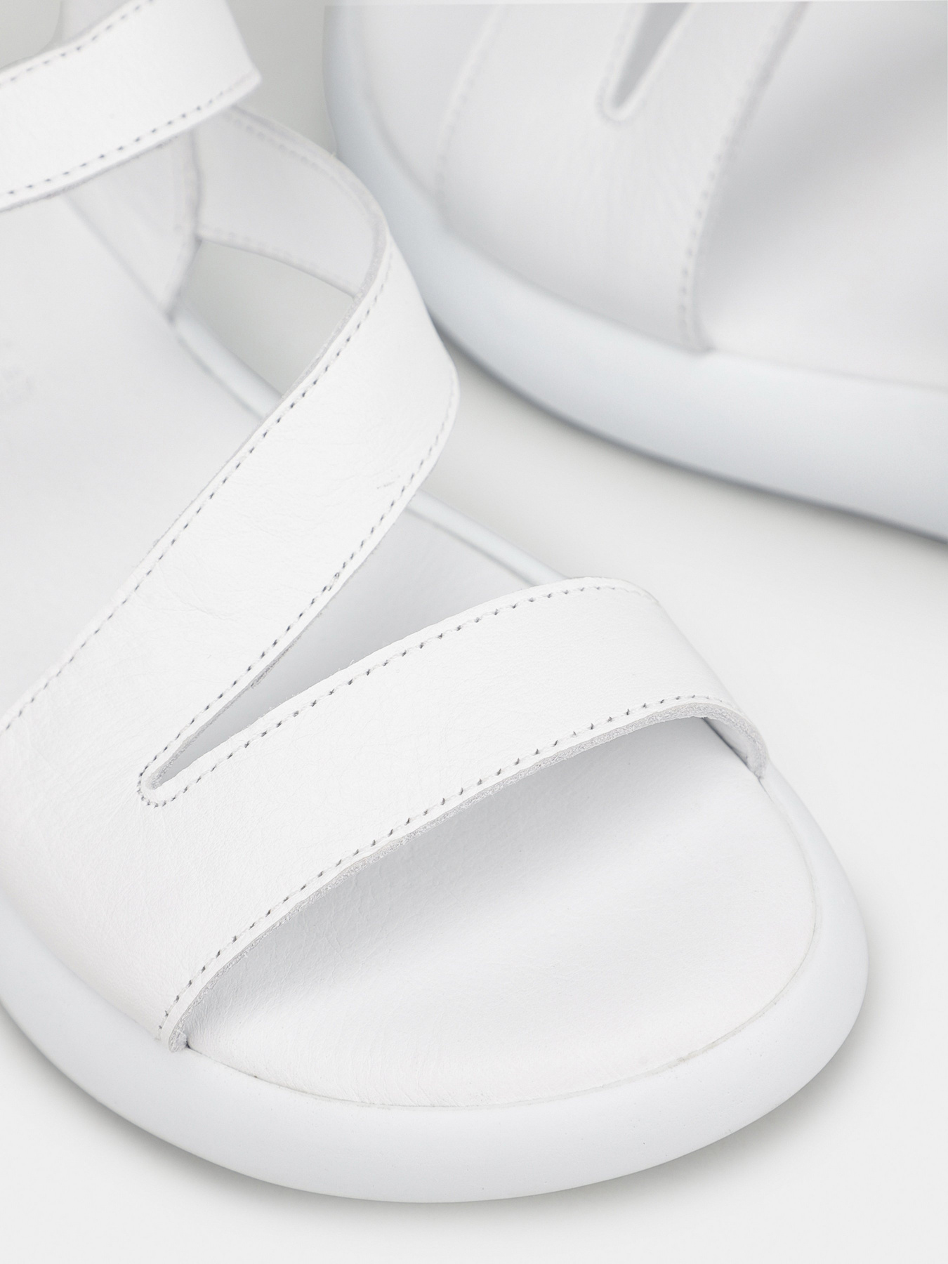 Босоножки Braska модель E3475-2022-WH Фото