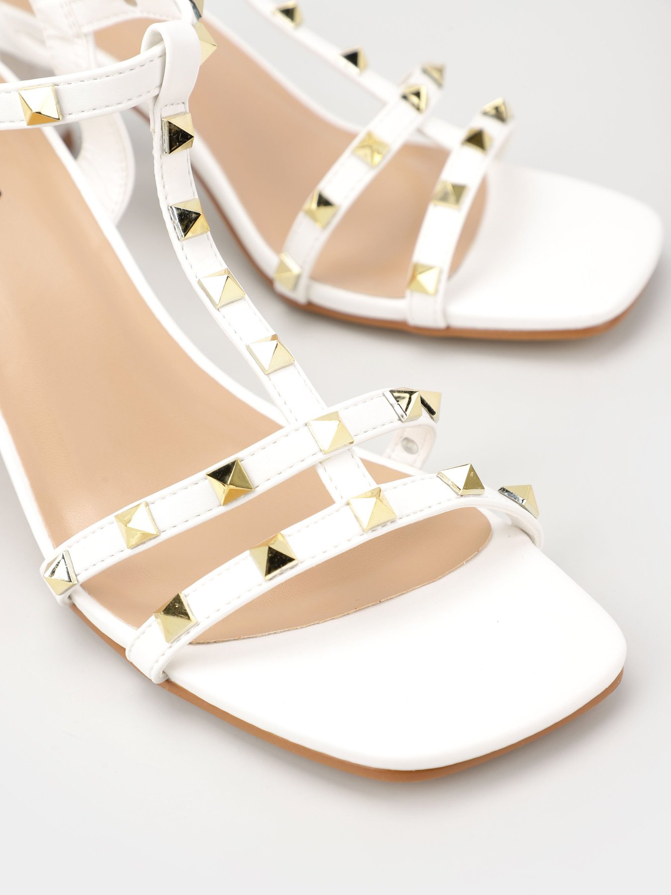 Босоніжки Braska модель 811-22042/702 Фото