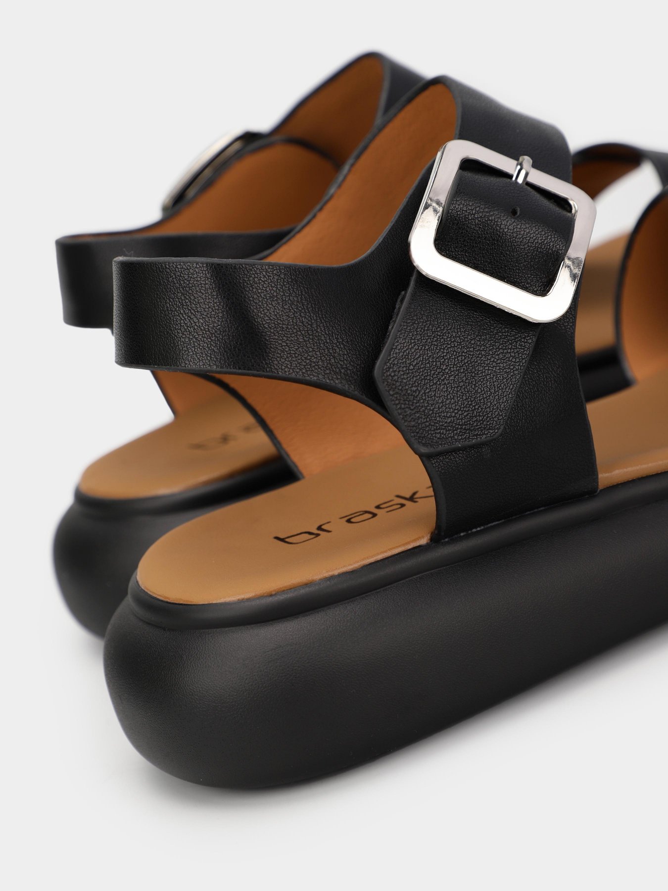 Босоножки Braska модель 811-100/101 Фото