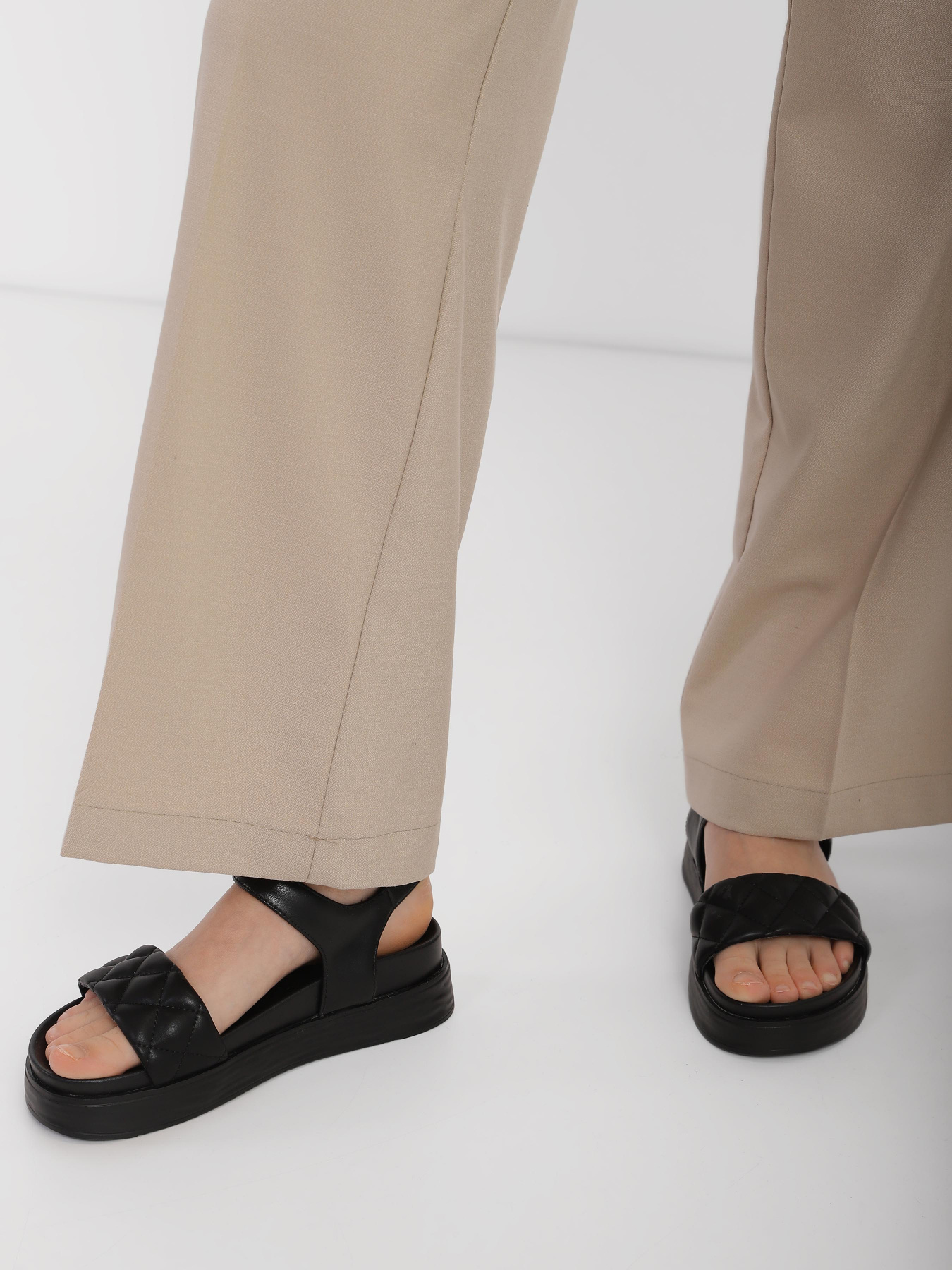 Босоніжки Braska модель 811-047/701 Фото