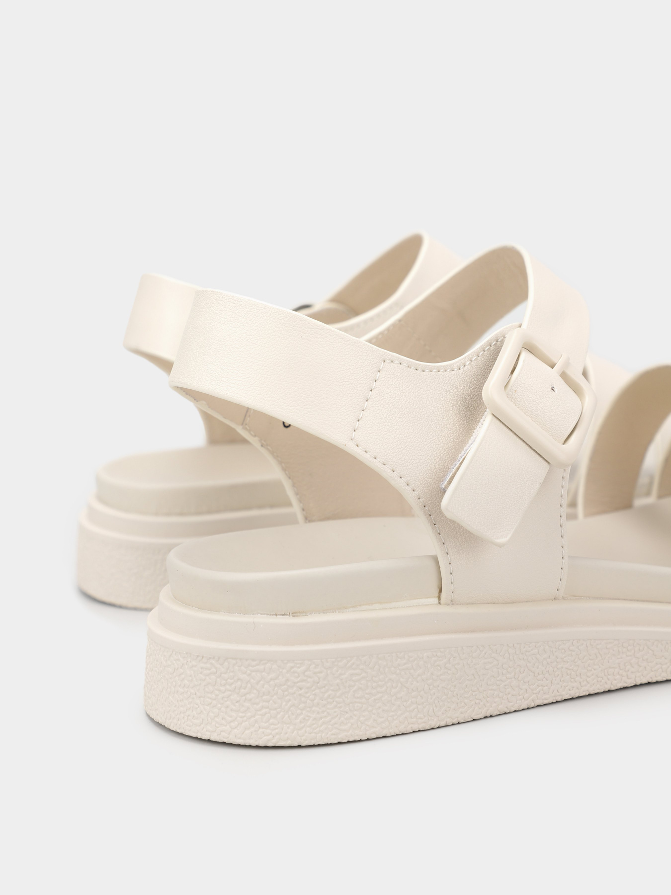 Босоножки Braska модель 811-049/108 Фото