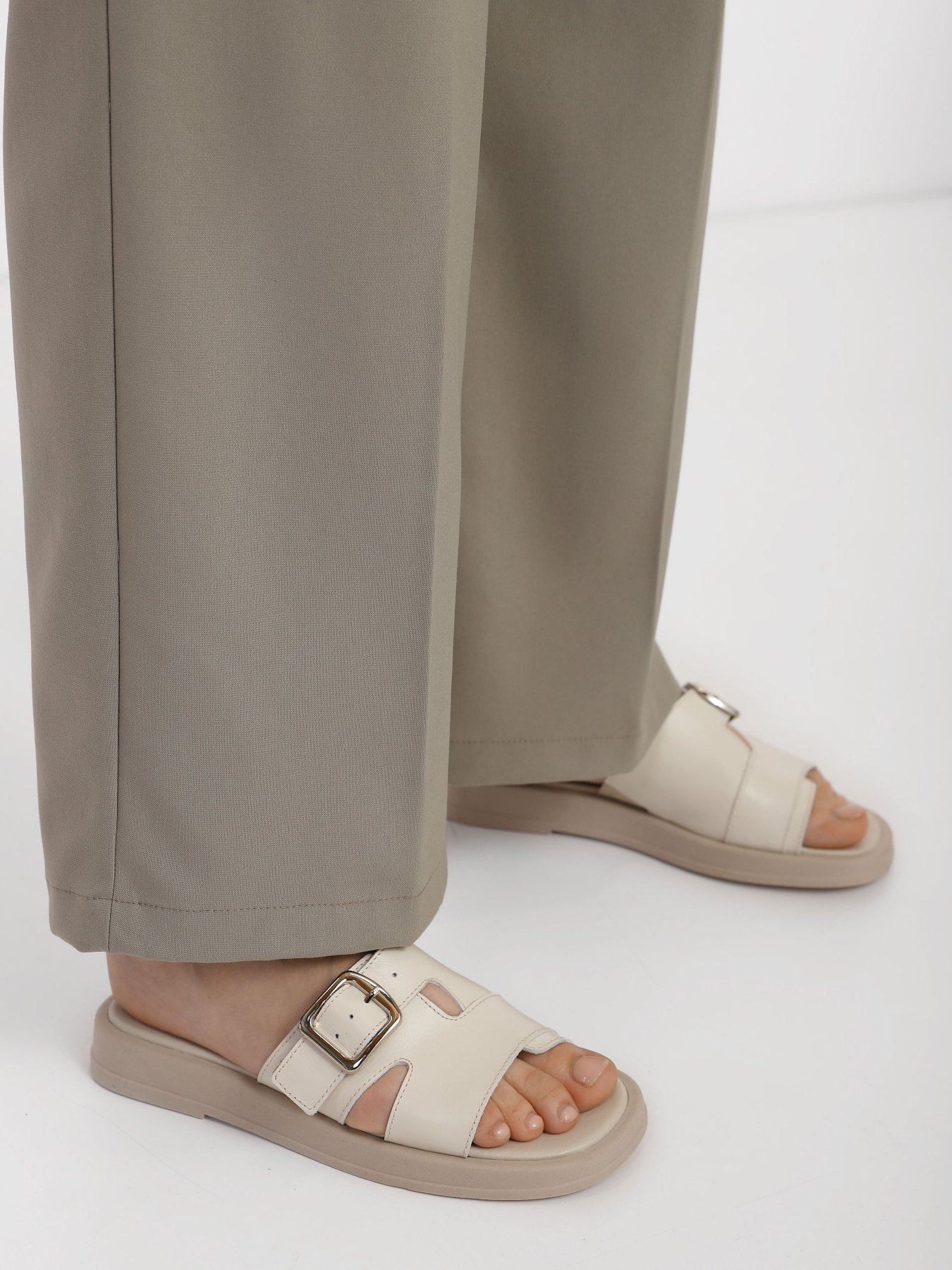 Шльопанці Braska модель 811-3025/180 Фото