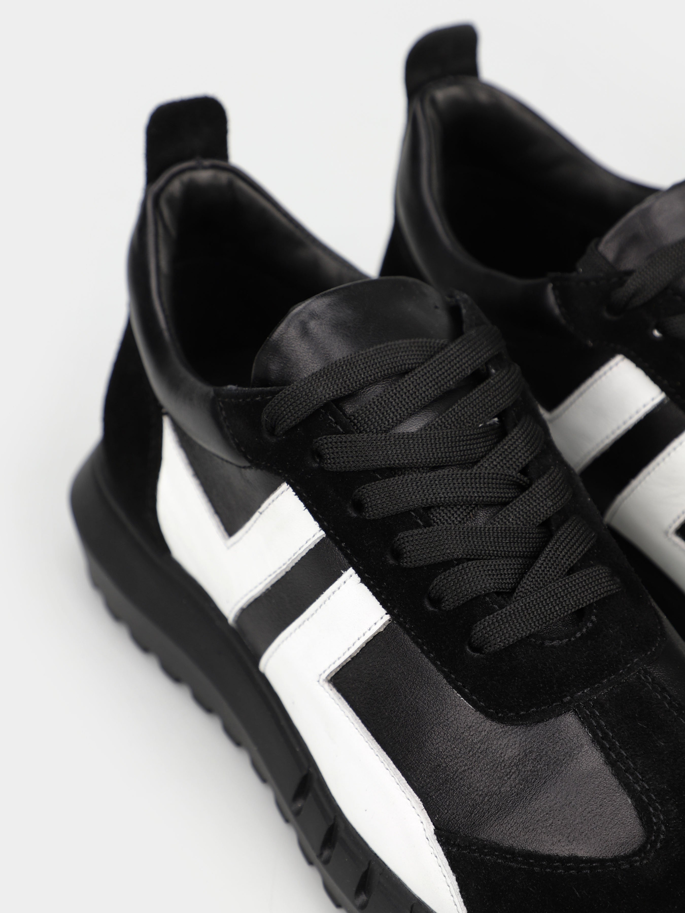 Кроссовки Braska модель 0613-3056 Фото