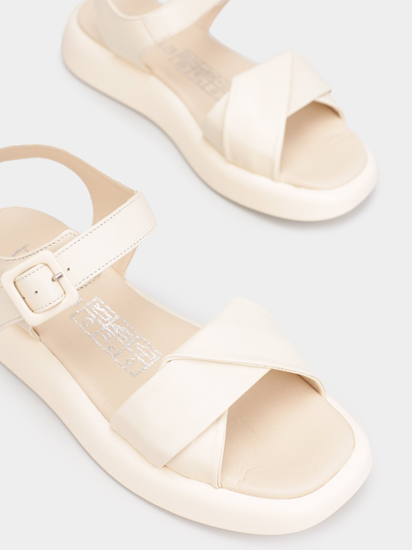 Босоніжки Braska модель 0359-2373 Фото