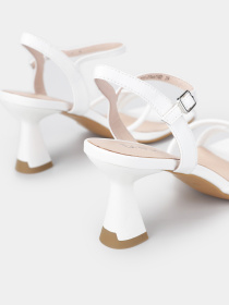 Босоножки Braska модель 111-2146/102 Фото