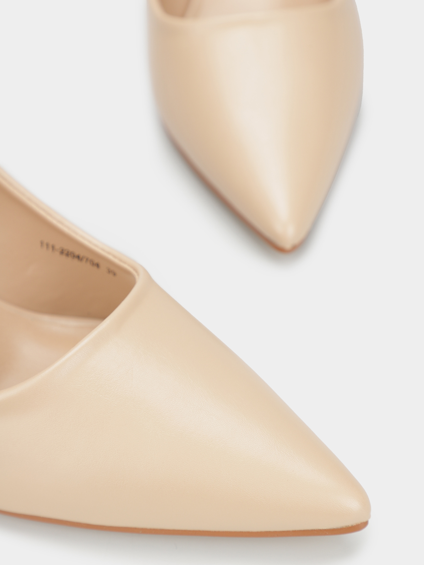 Туфли на каблуках Braska модель 111-2204/704 Фото