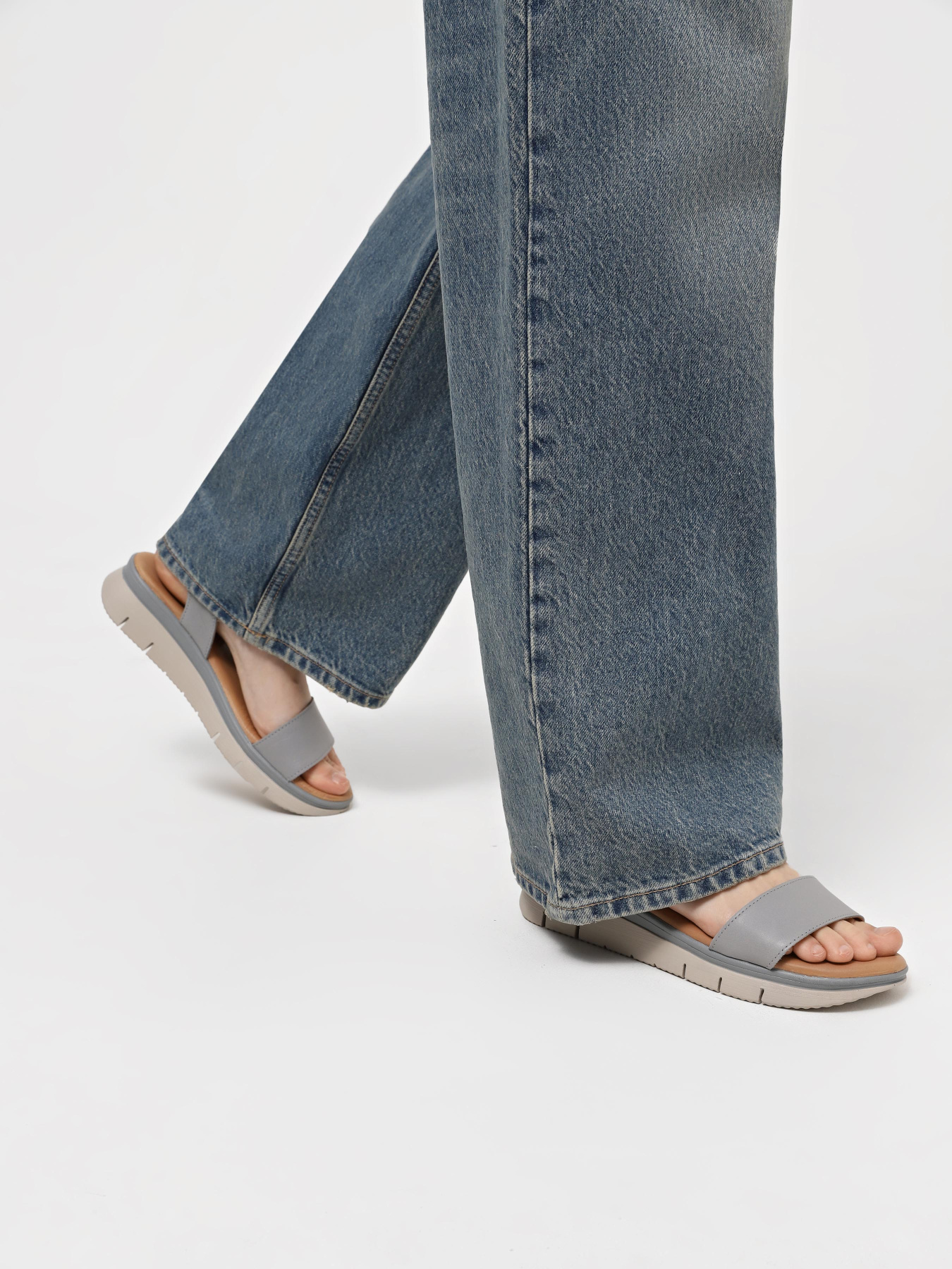 Сандалії Braska Модель 422400 Фото