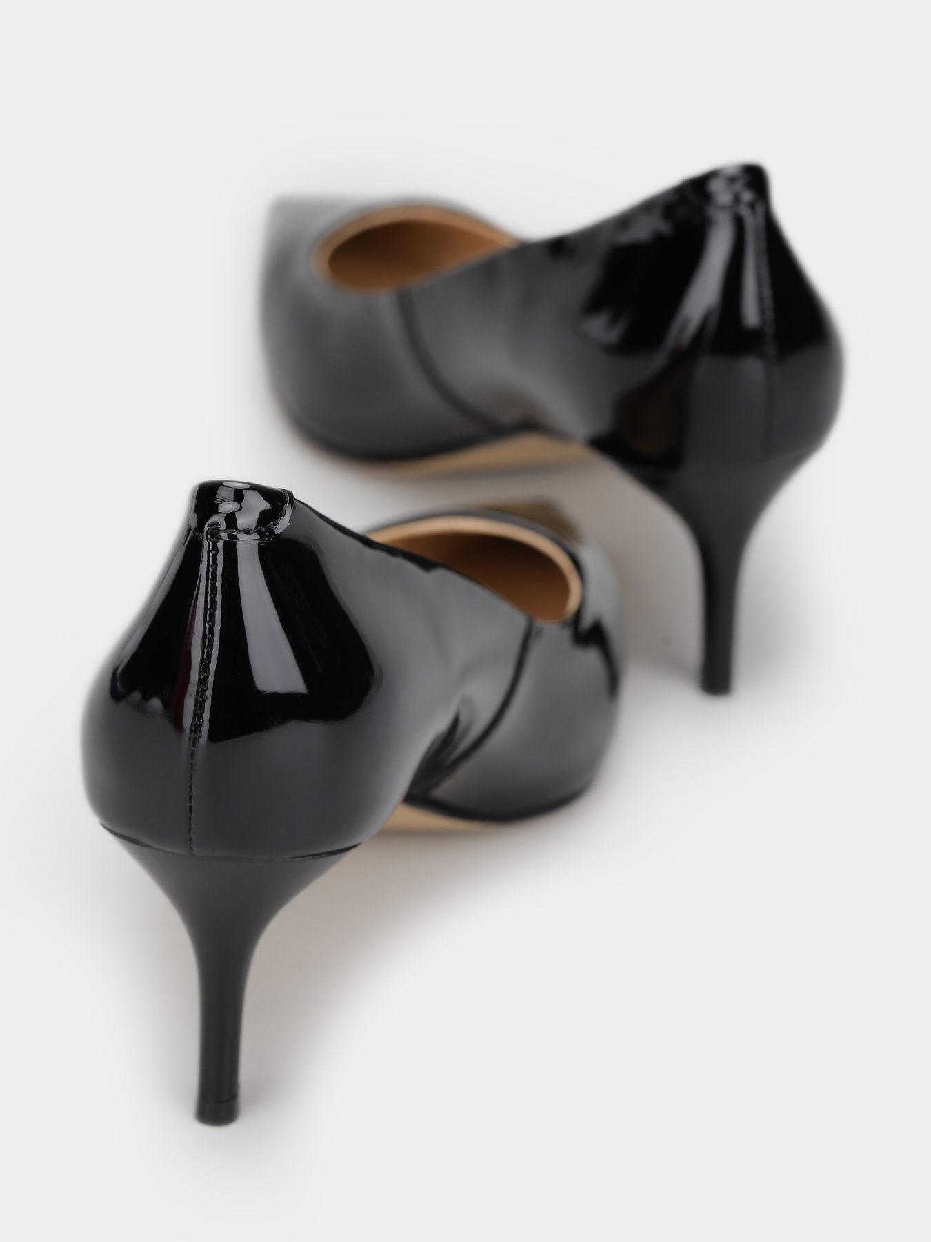 Туфли-лодочки Braska модель 214-6565/101 Фото