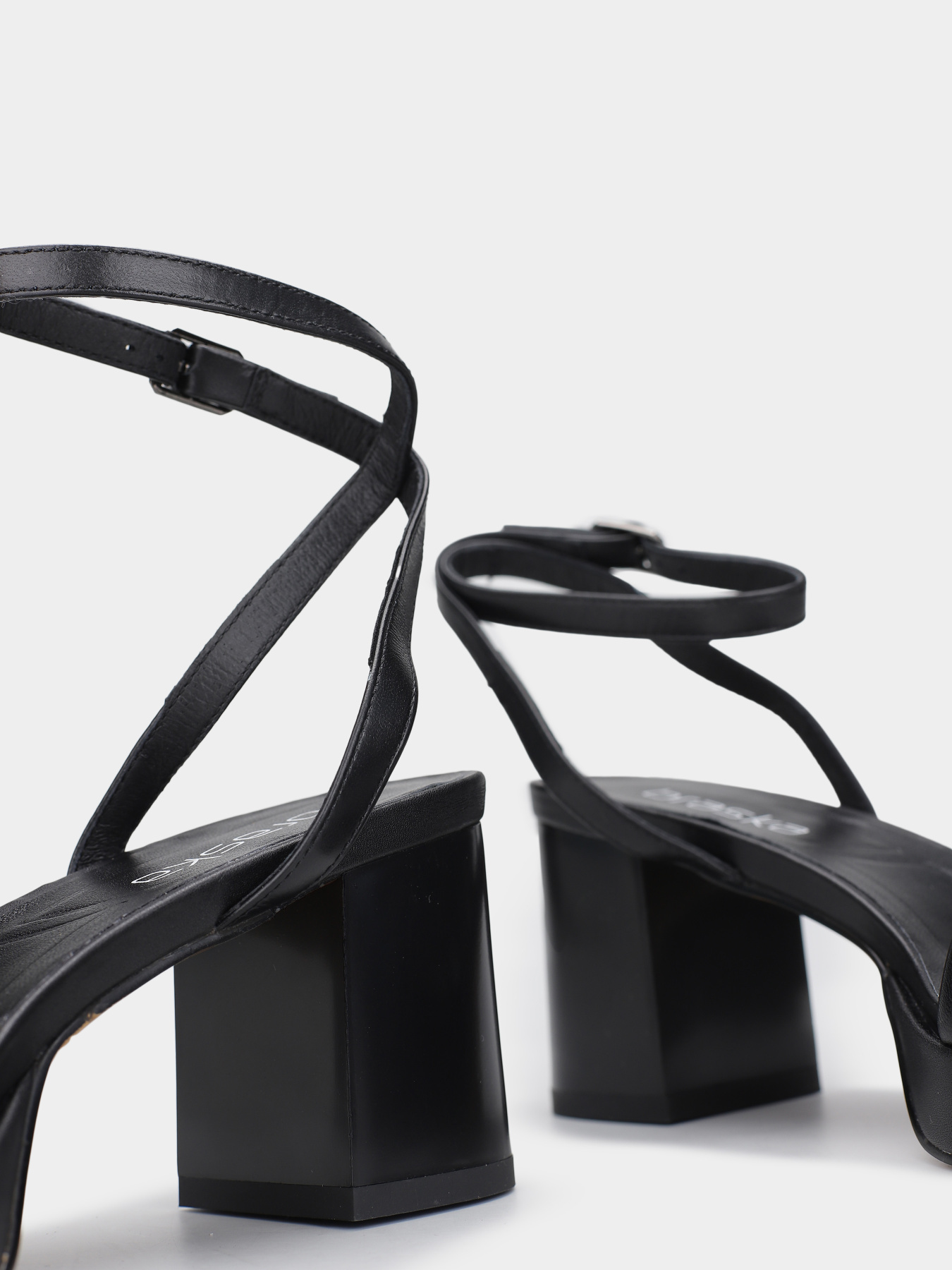 Босоніжки Braska модель 311-1188/101 Босоніжки Braska модель 311-1188/101 Фото