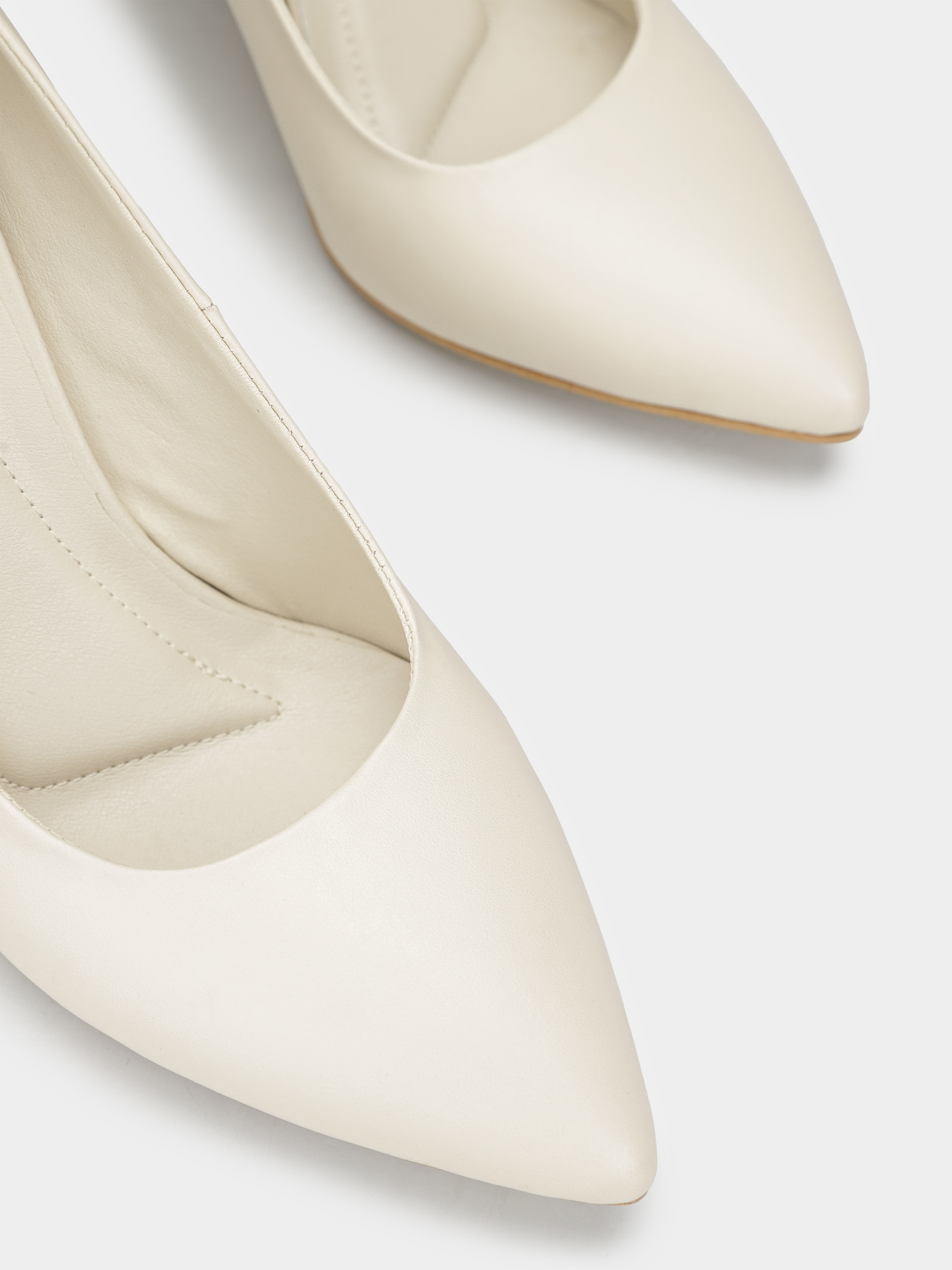 Туфли-лодочки Braska модель GO 82.49.161 Фото