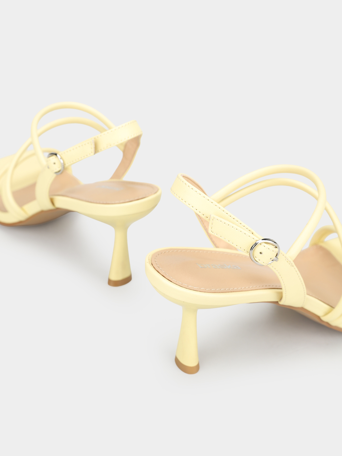 Босоніжки Braska модель 511-5000/111 Фото