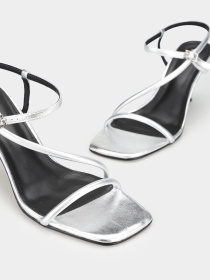 Босоніжки Braska модель 511-4307/177 Босоніжки Braska модель 511-4307/177 Фото