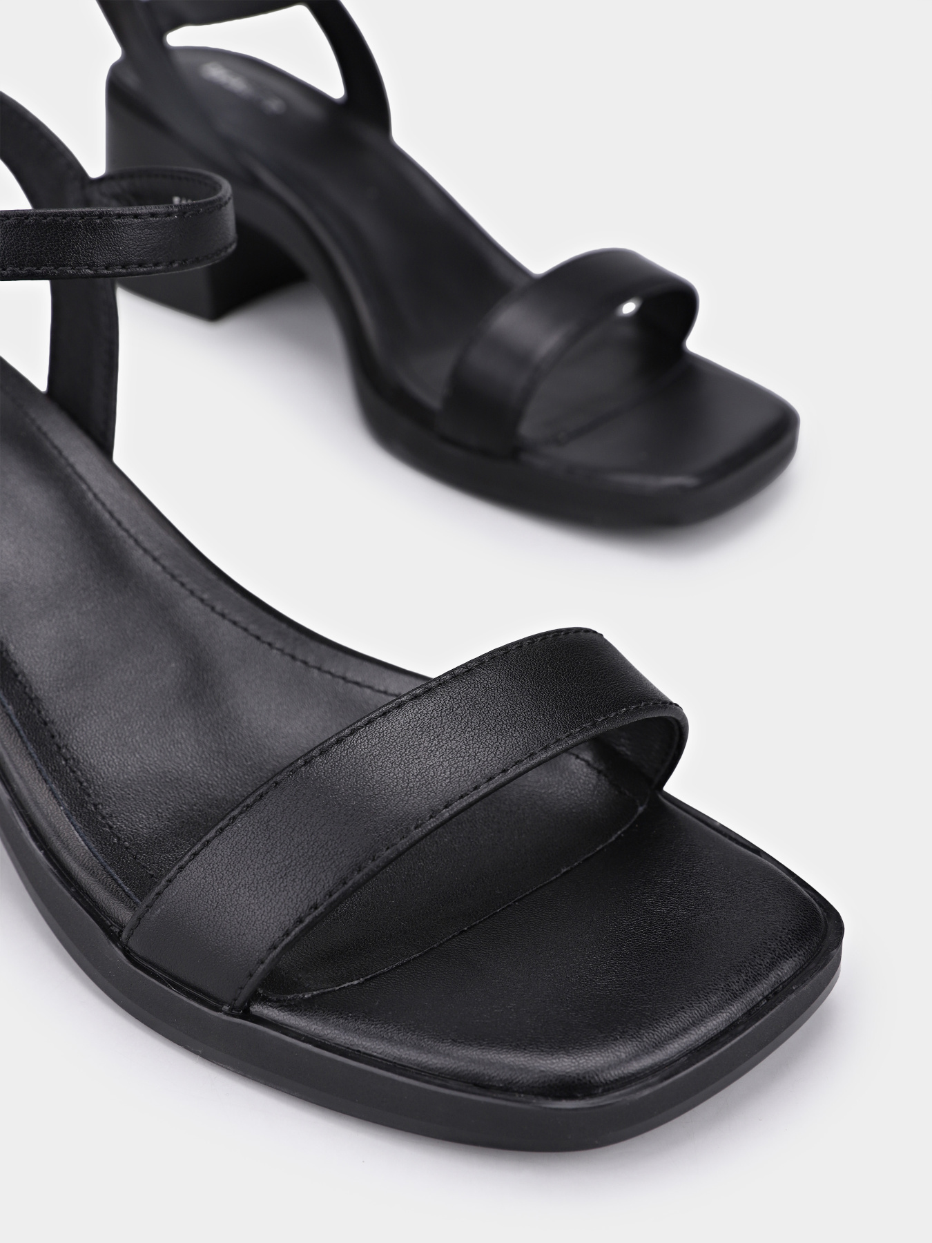 Босоніжки Braska модель 511-25056/101 Фото