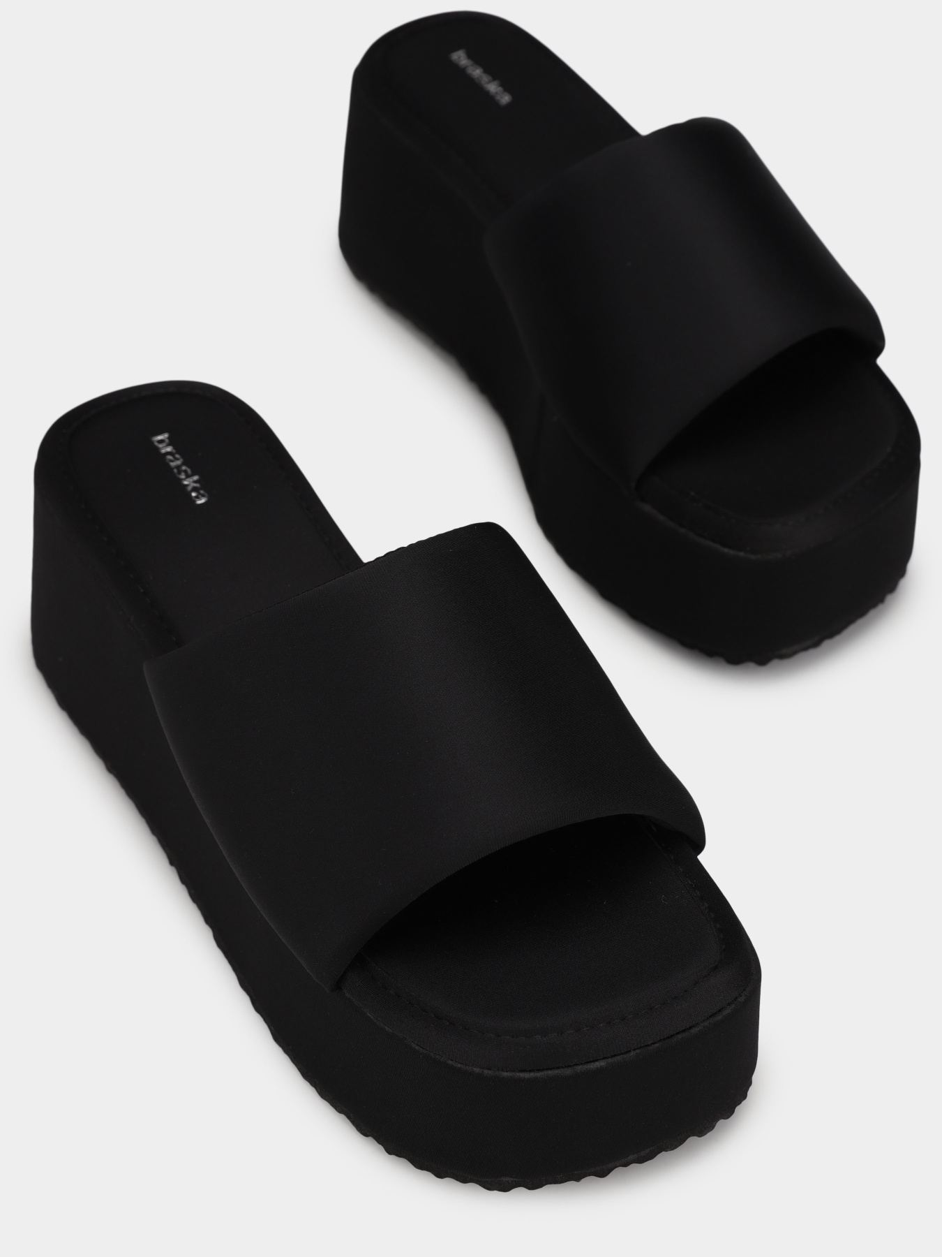 Шлепанцы Braska модель 511-0628/301 Фото