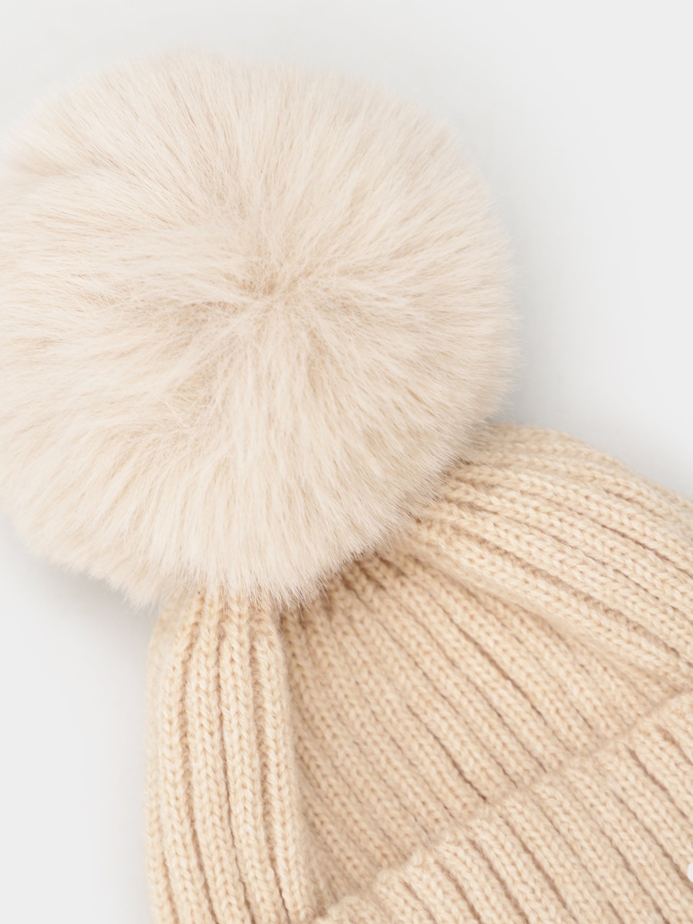 Шапка Braska модель 71-6104-304 Фото