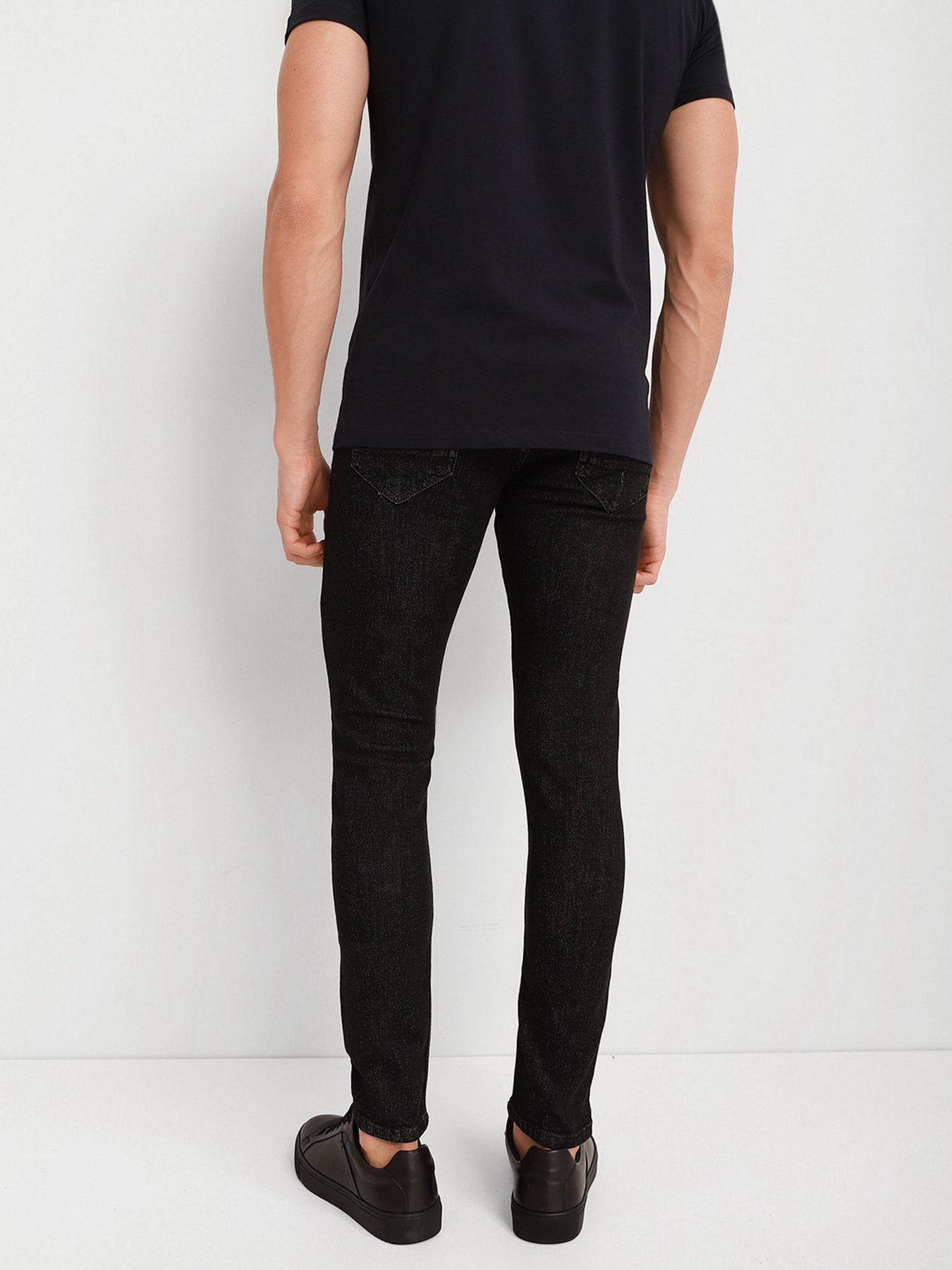 Зауженные джинсы Braska модель 29000-8 Фото