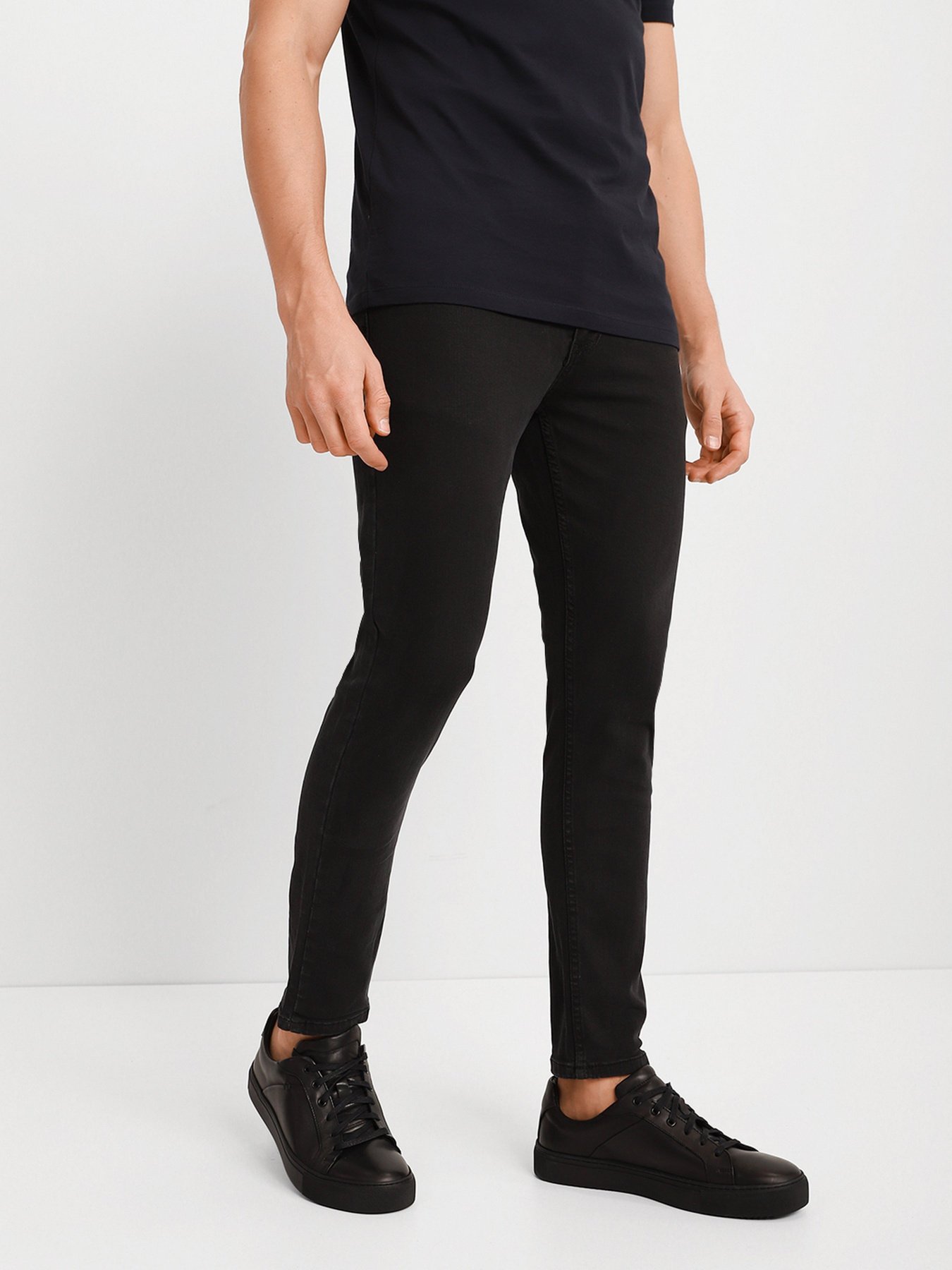 Завужені джинси Braska модель 29009-29 Фото