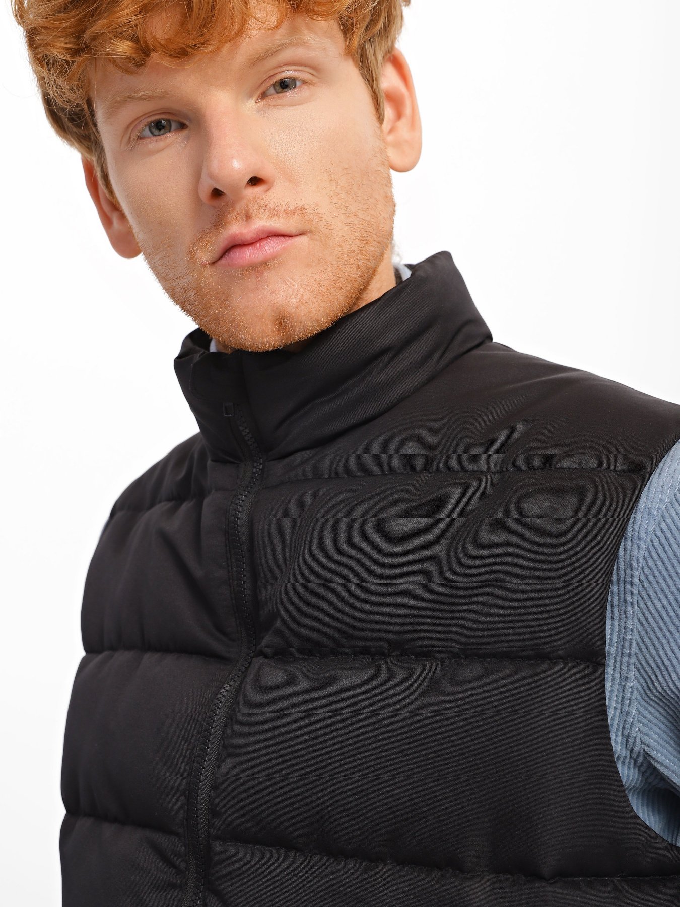 Утеплений жилет Braska модель 72-0110/301 Фото