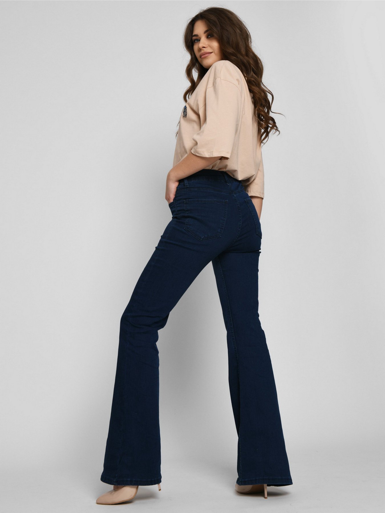 Расклешенные джинсы Braska модель 32148-2 Фото