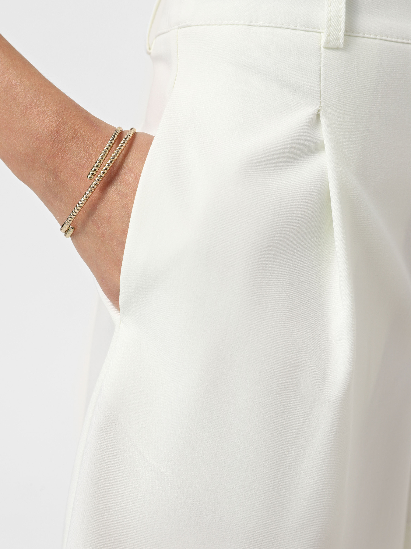 Повседневные шорты Braska модель 11-8873/380 Повседневные шорты Braska модель 11-8873/380 Фото