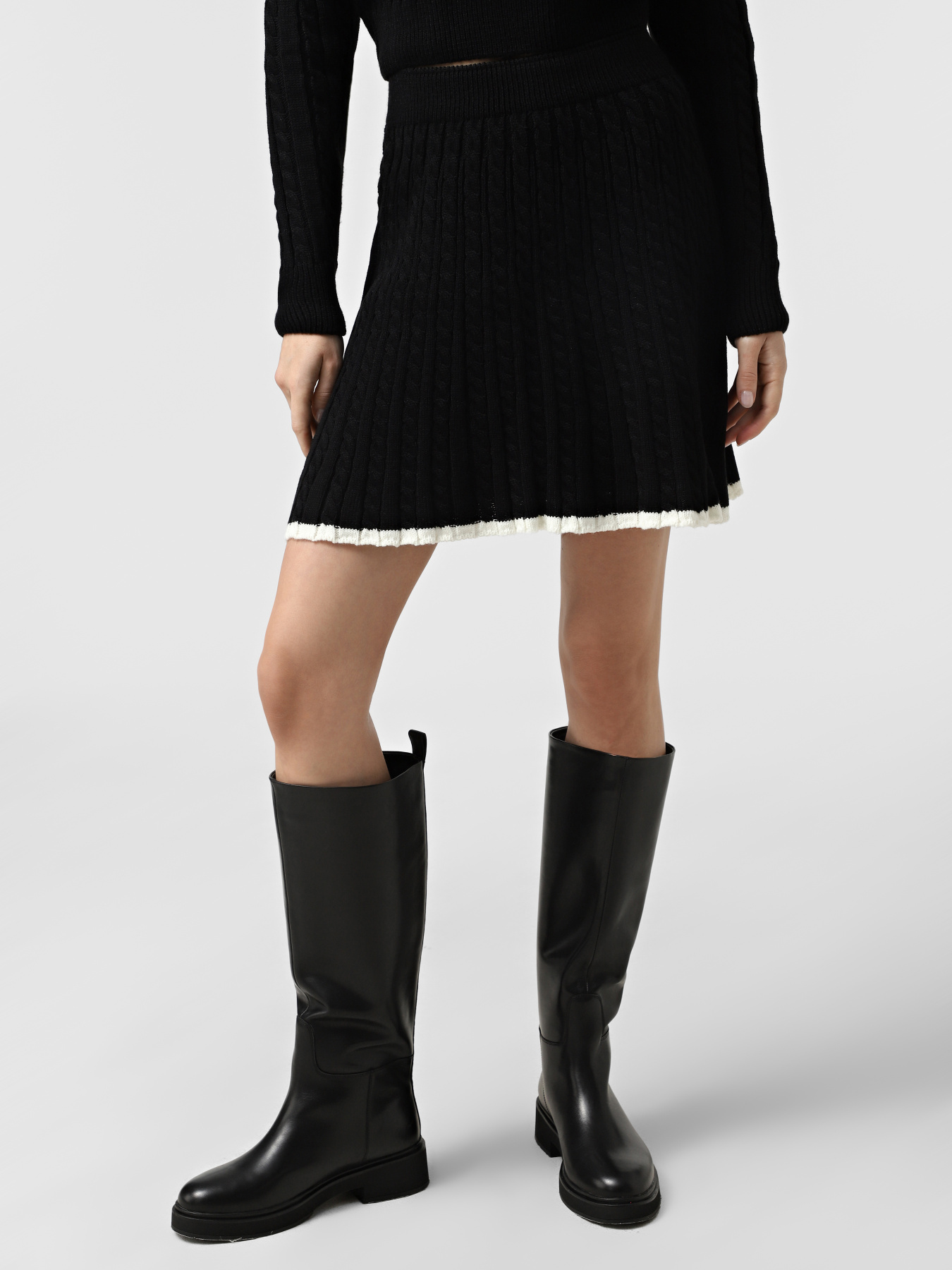 Повсякденний костюм Braska модель 00-00004409 Повсякденний костюм Braska модель 00-00004409 Фото