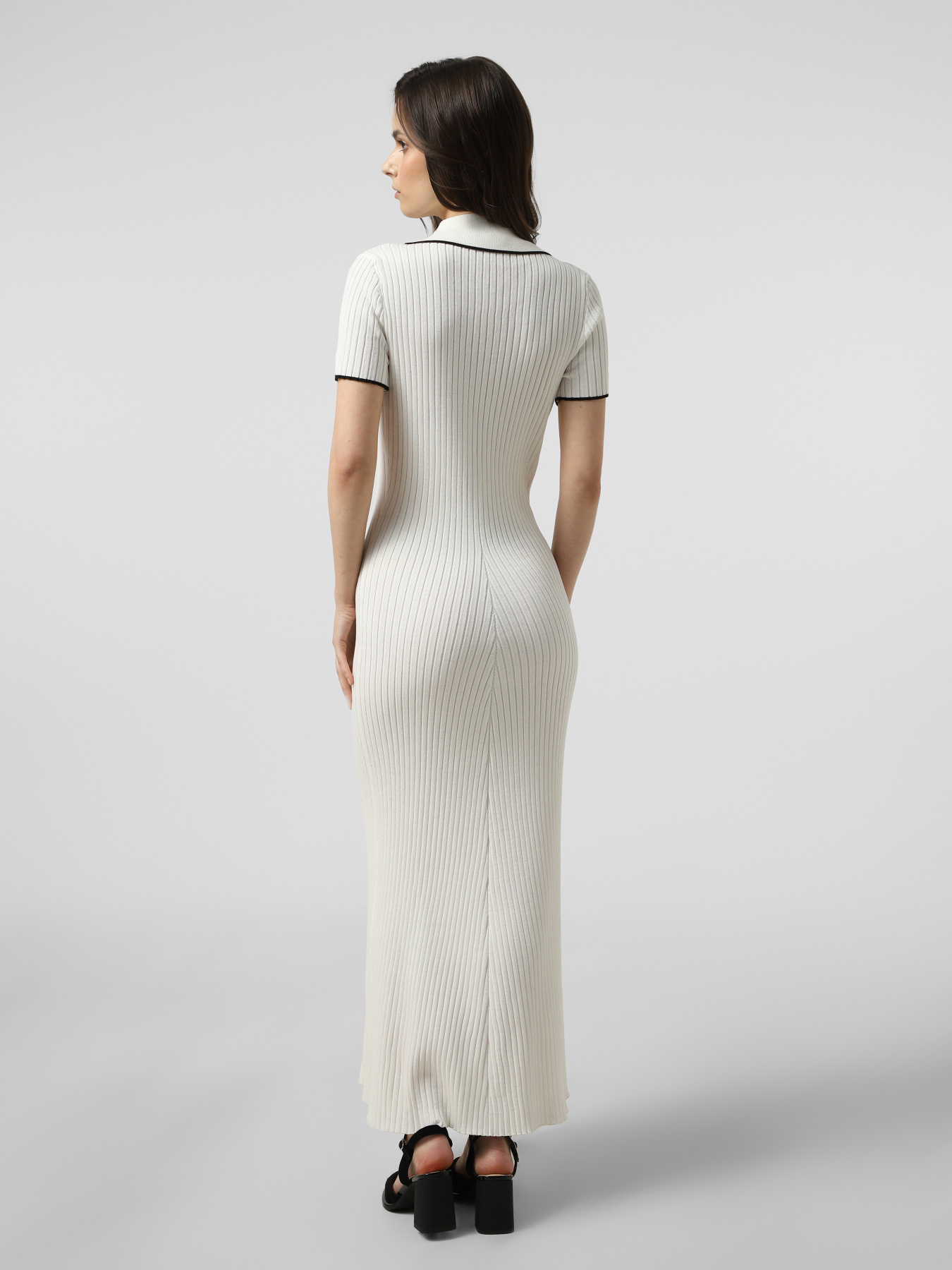 Сукня максі Braska модель 510-205/302 Сукня максі Braska модель 510-205/302 Фото