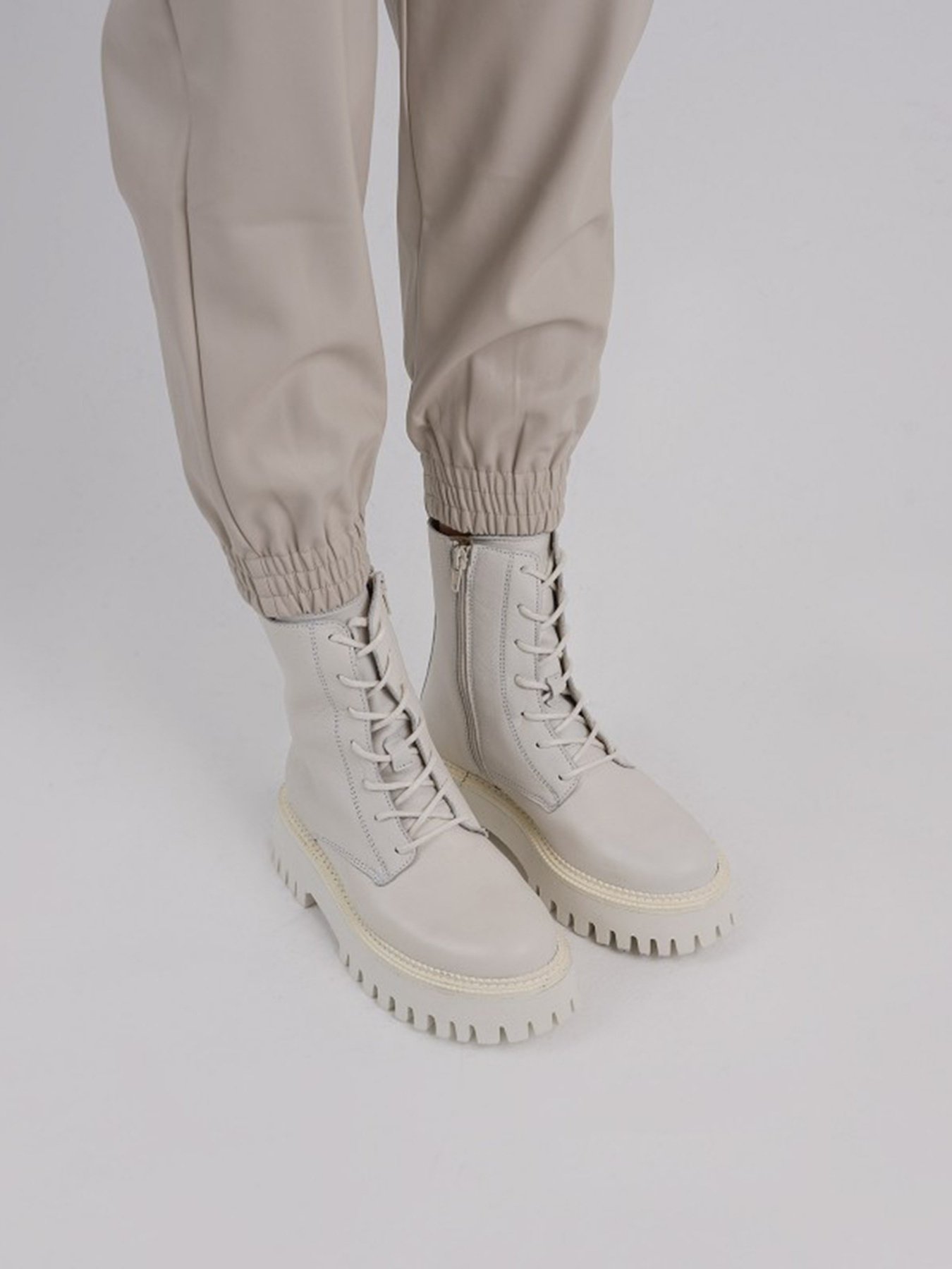 Ботинки Bronx Groov-Y модель 47283-AA-05 Фото